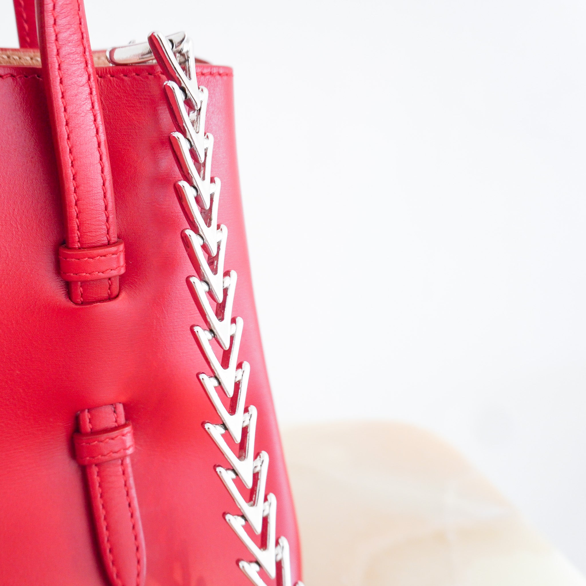 Alaïa Mina 16 Micro Bag in Red (RRP £1000) | Authentic Preloved