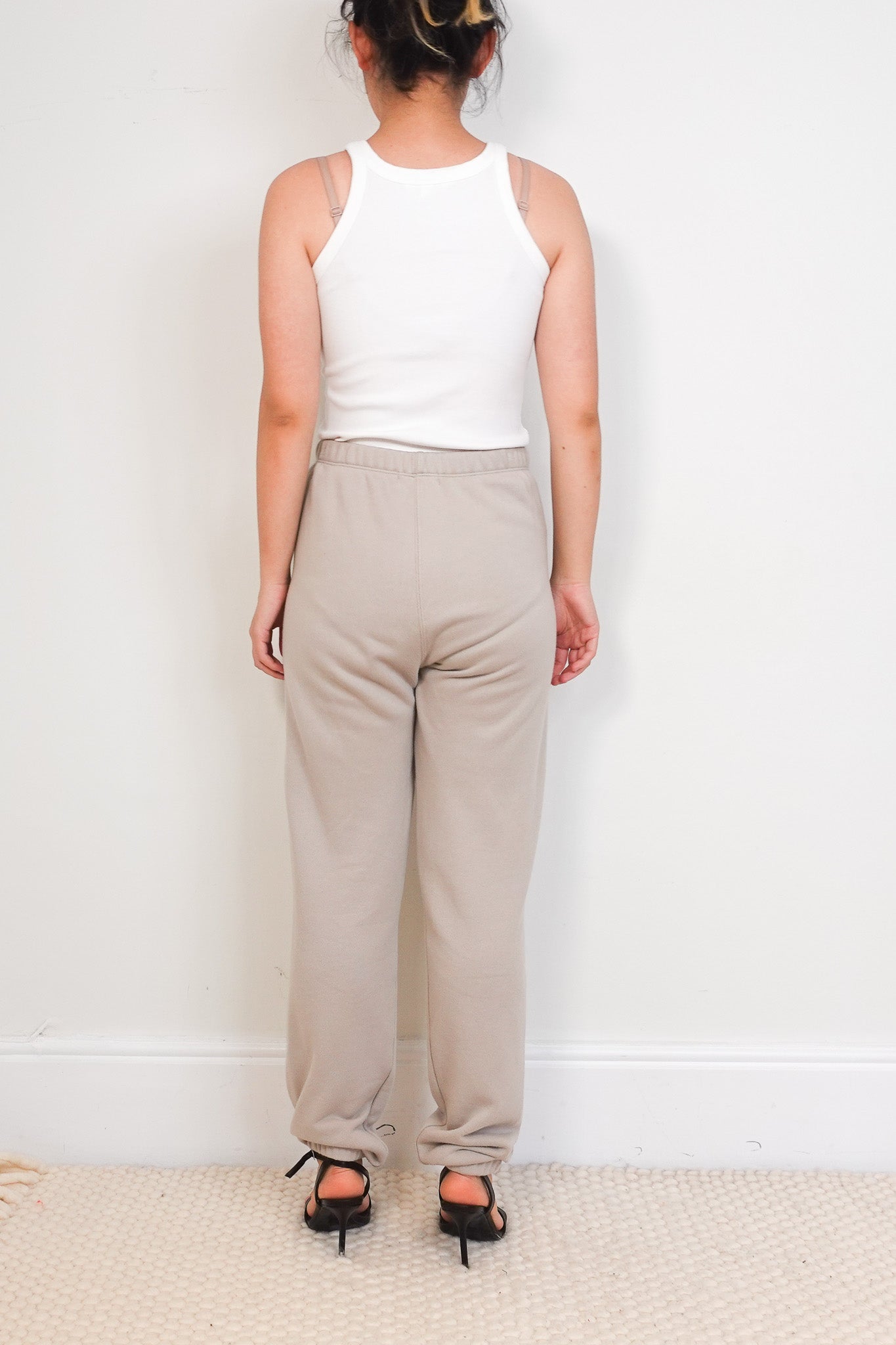 NEW Éterne Beige Cotton Sweatpants RRP £250 | Authentic Preloved - Reloved Again