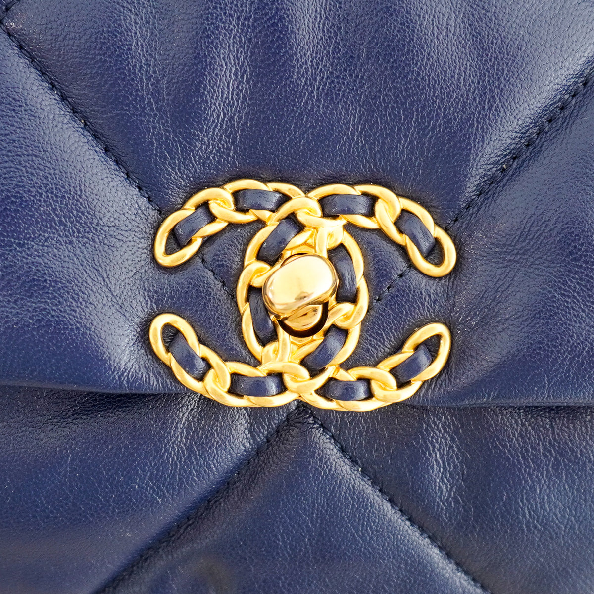Chanel 19 Flap Bag Lambskin Leather in Marine Blue RRP £4500 | Authentic Preloved