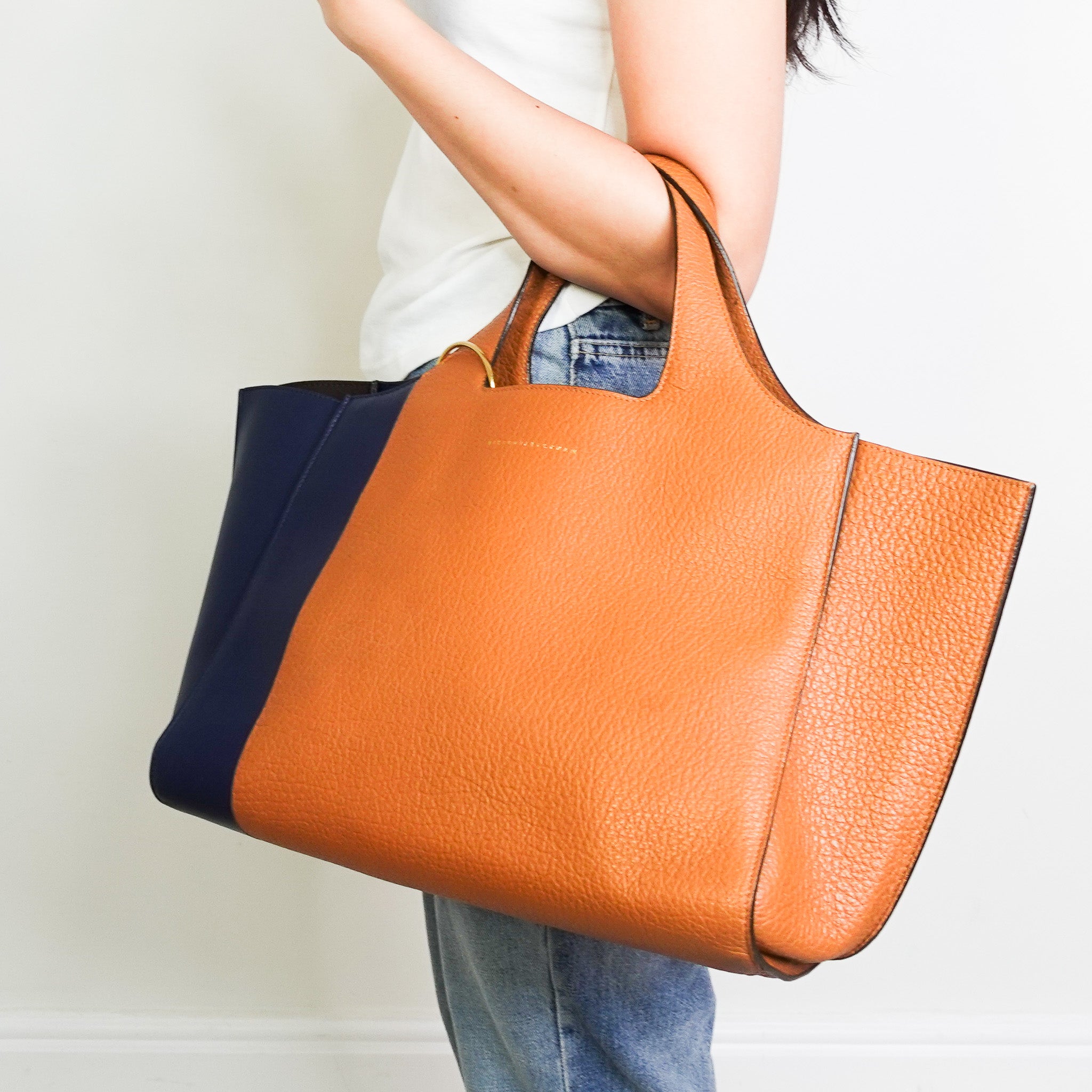 Victoria Beckham Navy and Brown Leather Tote RRP £800 | Authentic Preloved