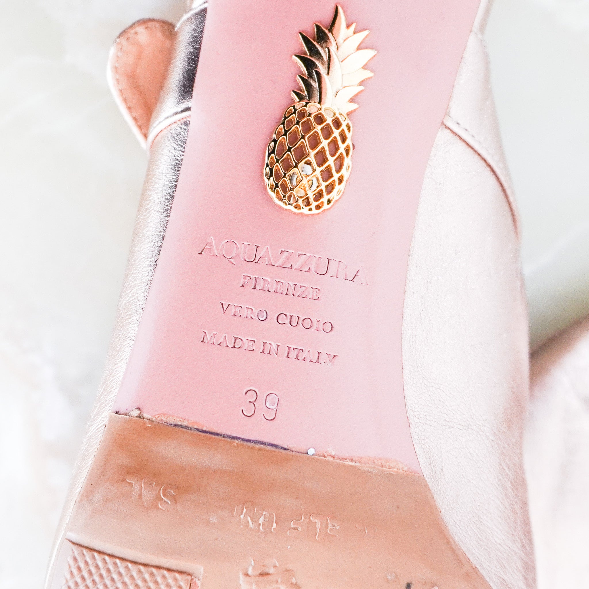 Aquazzura Blossom Point-Toe Mules in Rose Gold RRP £430 | Authentic Preloved