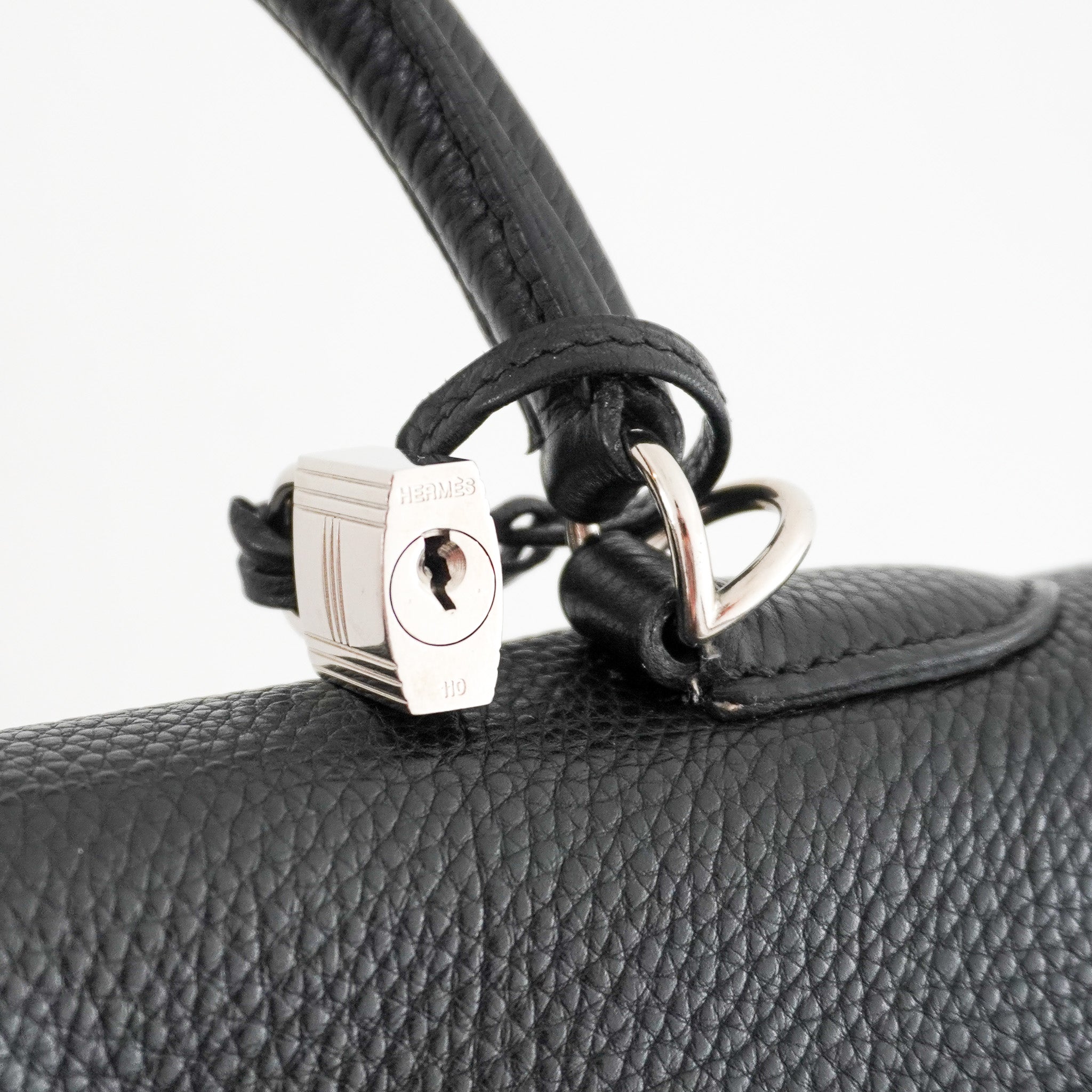 Hermès Kelly 35 Bag (2006) in Noir Togo Leather and Palladium Hardware | Authentic Preloved