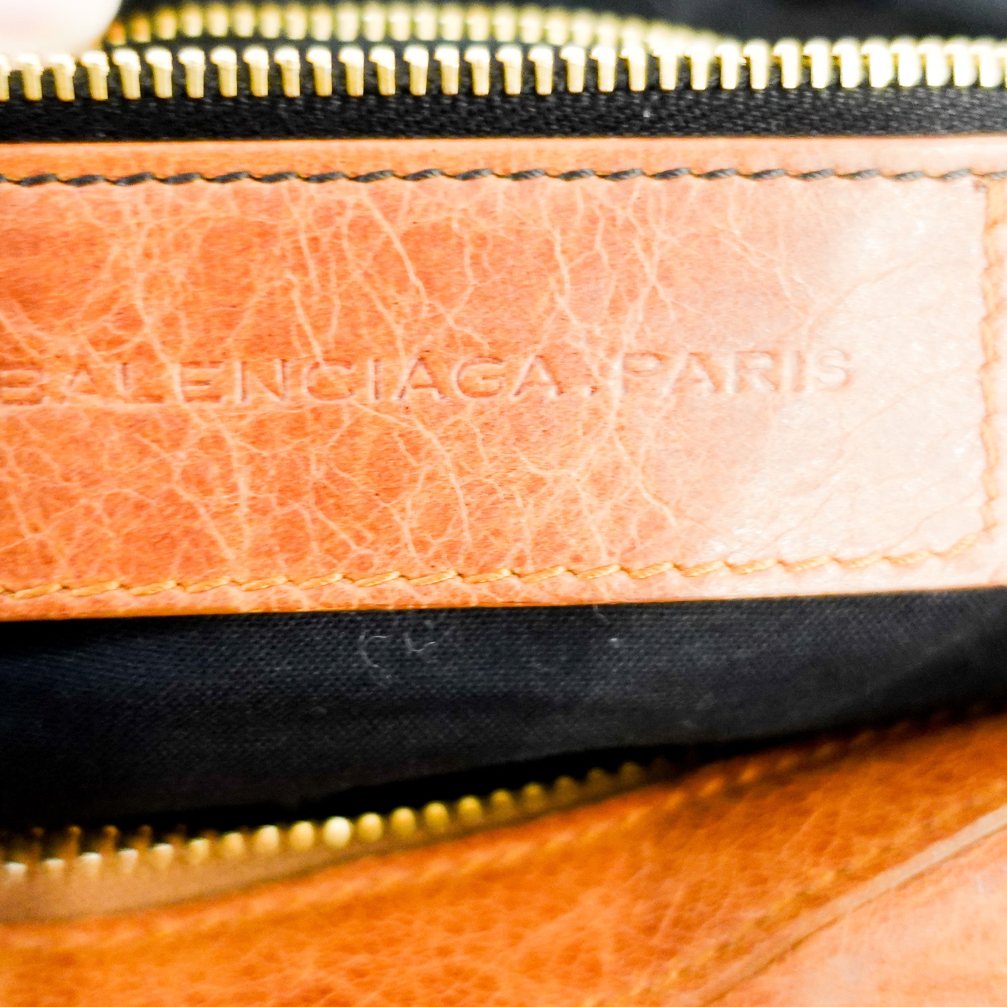 Balenciaga Day Bag £1490 | Authentic Preloved - Reloved Again