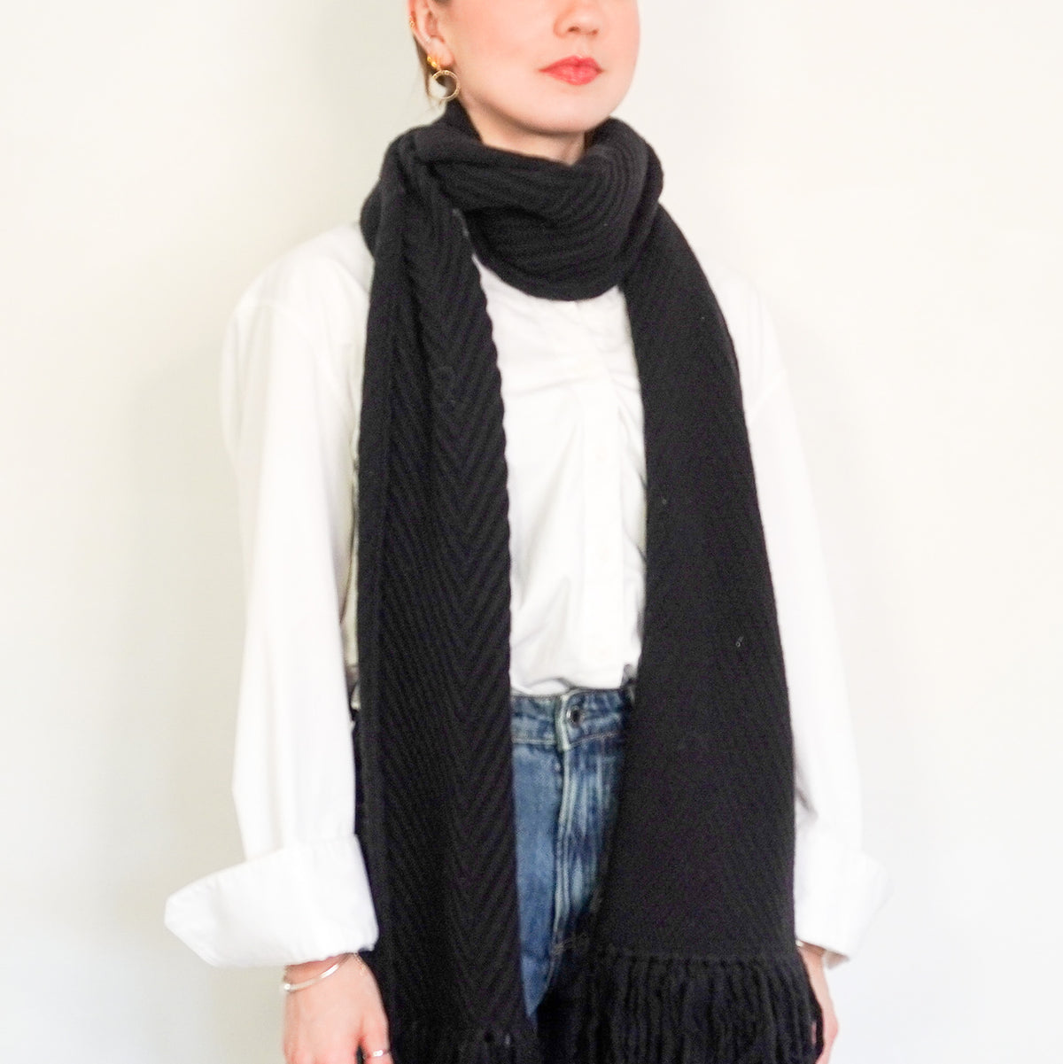 Louis Vuitton Black Ribbed Scarf (RRP £700) | Authentic Preloved FINAL SALE