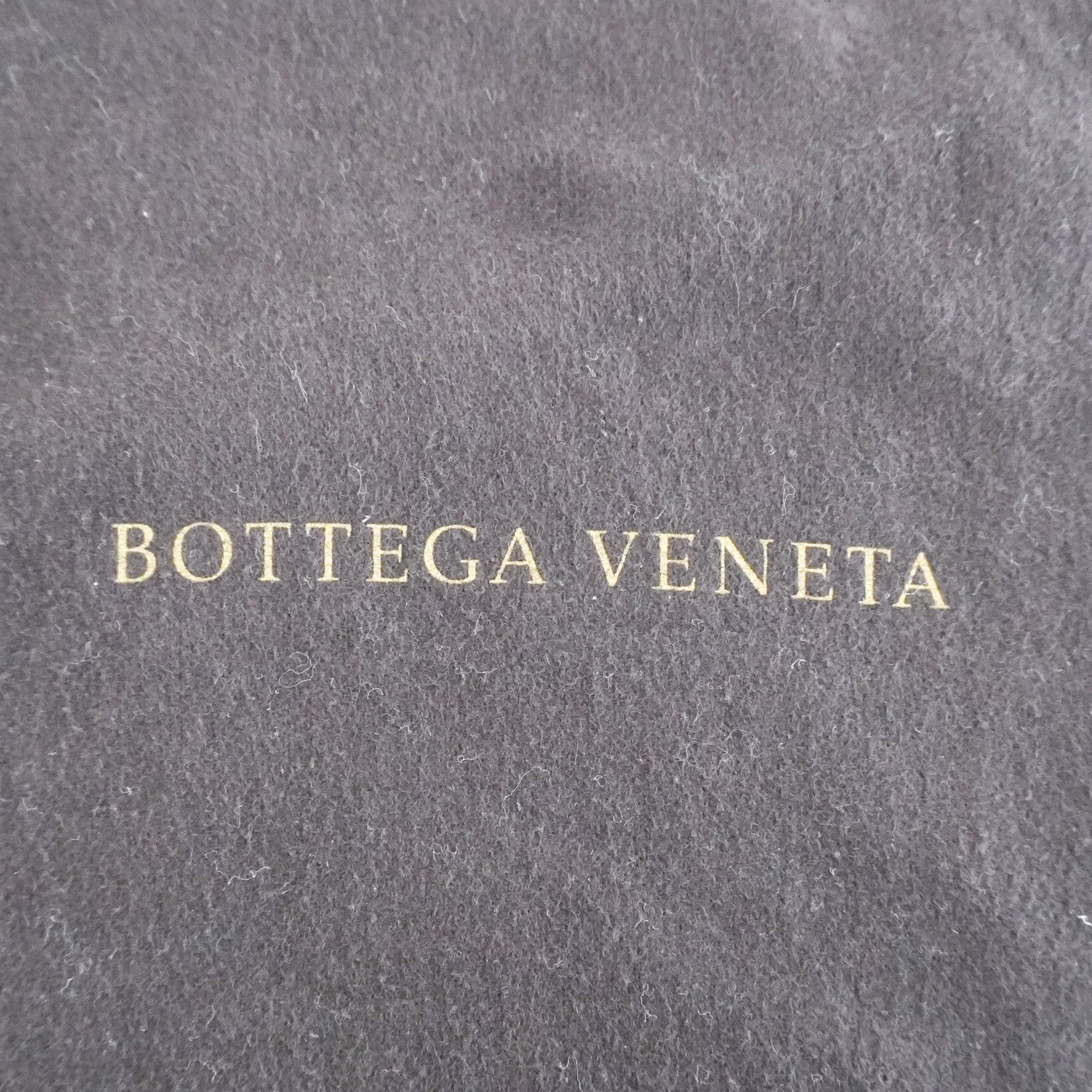 Vintage Bottega Veneta Black Intrecciato Top-Handle Bag RRP £3500 | Authentic Preloved