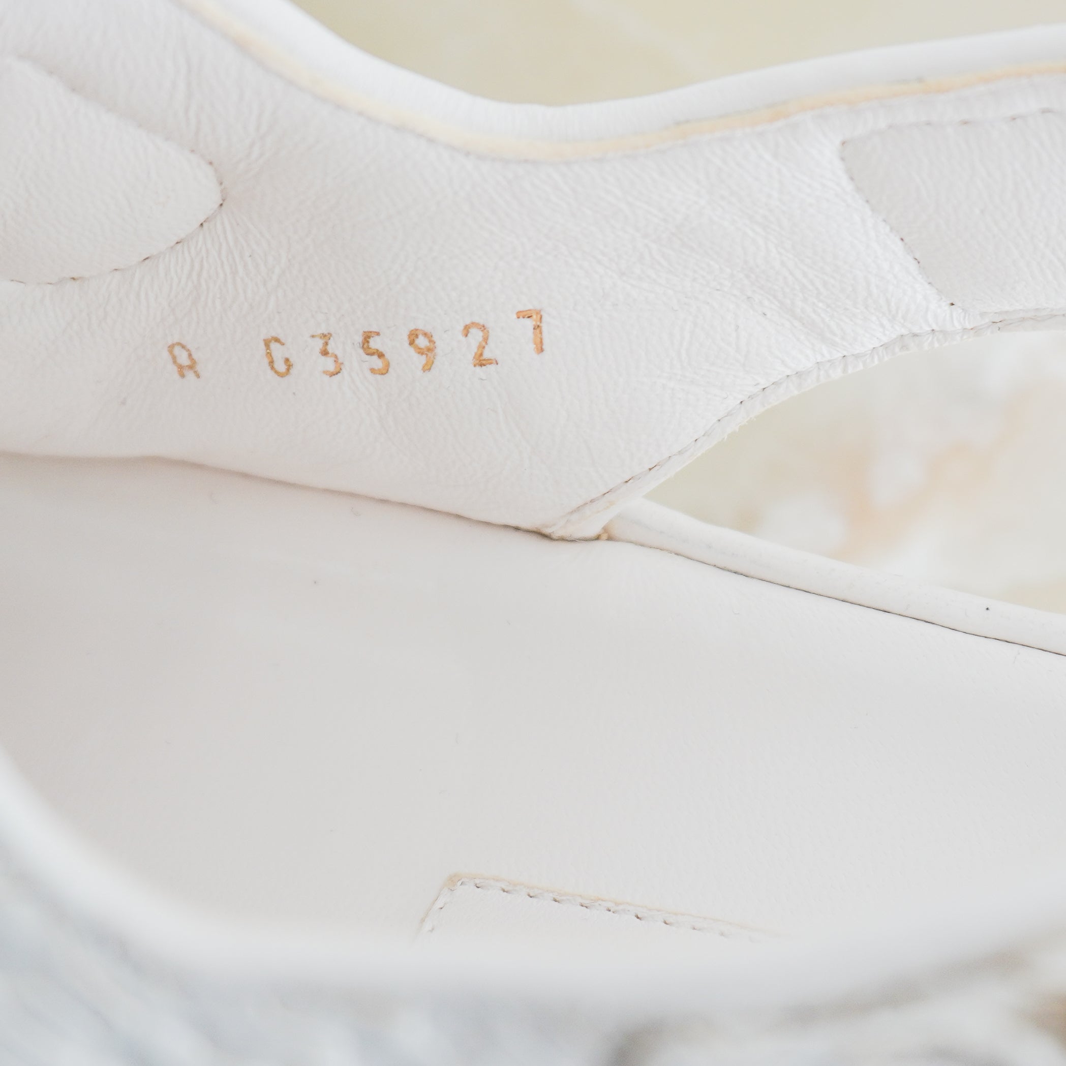 NEW Chanel Dad Sandals in White Textured Calfskin Leather (RRP £1140) | Authentic Preloved