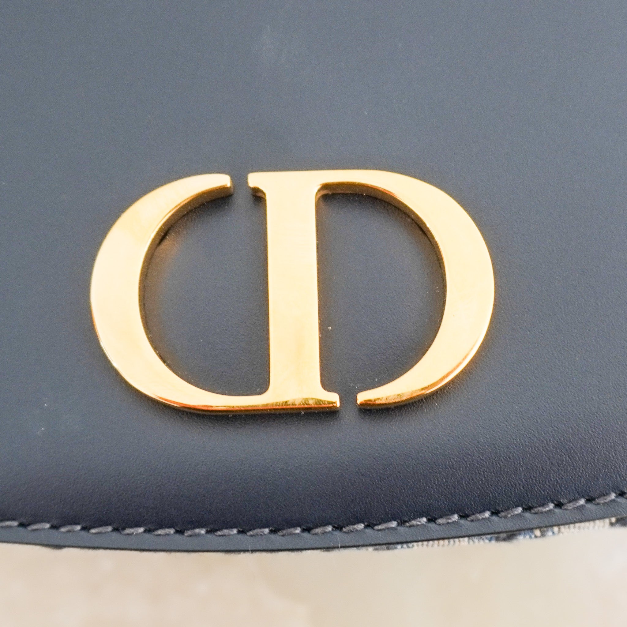 Dior Small 30 Montaigne Avenue Top Handle Bag RRP £3,050 | Authentic Preloved