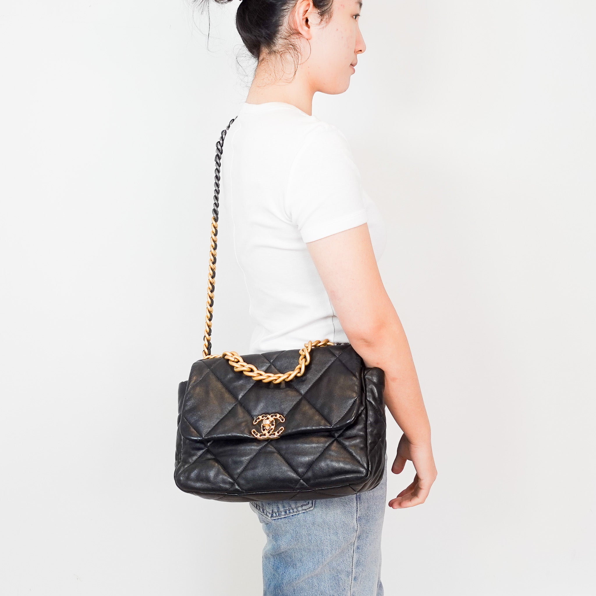 Chanel Black Lambskin Maxi 19 Large Single Flap Bag RRP £6100 | Authentic Preloved