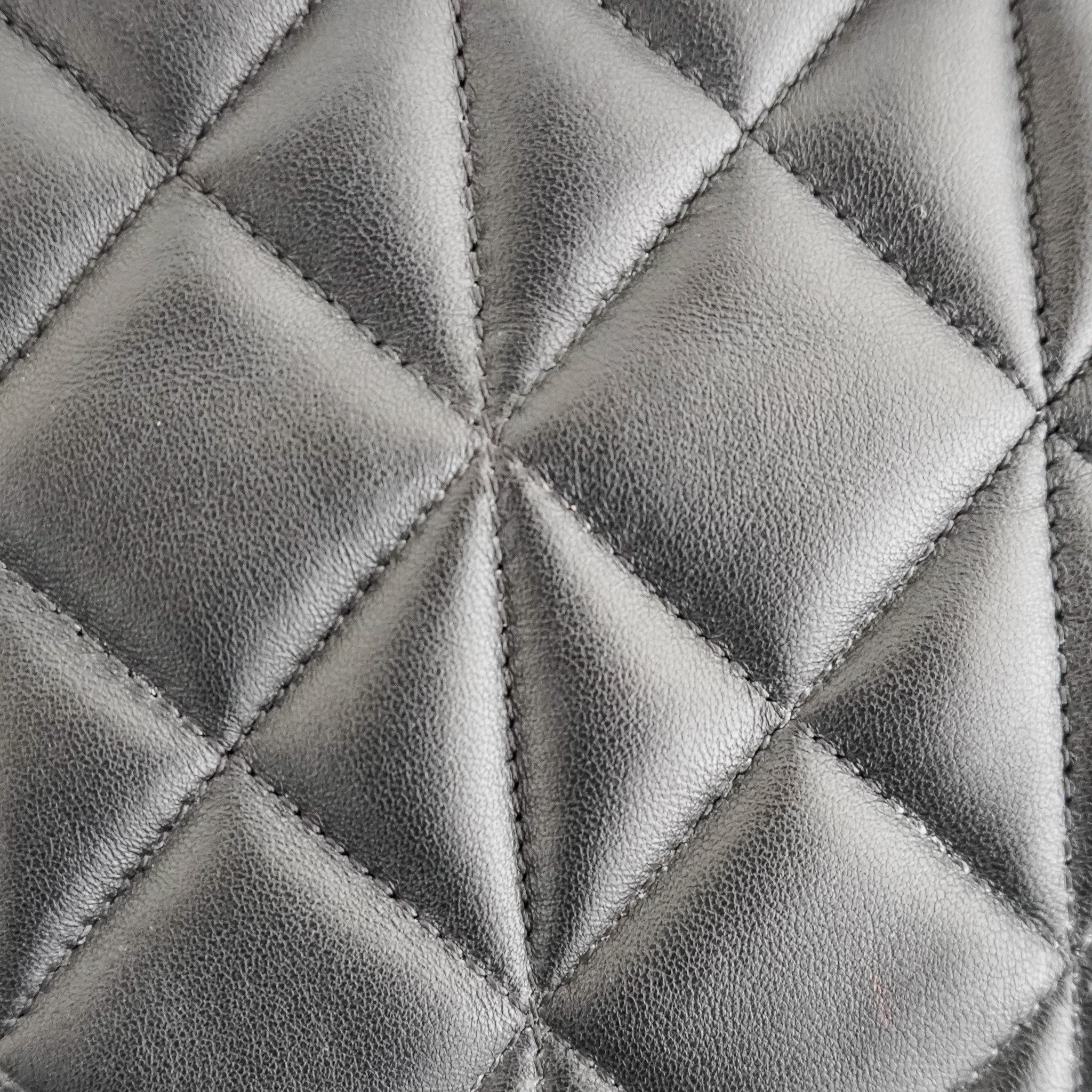 Mulberry Black Cara Delevigne Quilted Leather Backpack (RRP £695) | Authentic Preloved