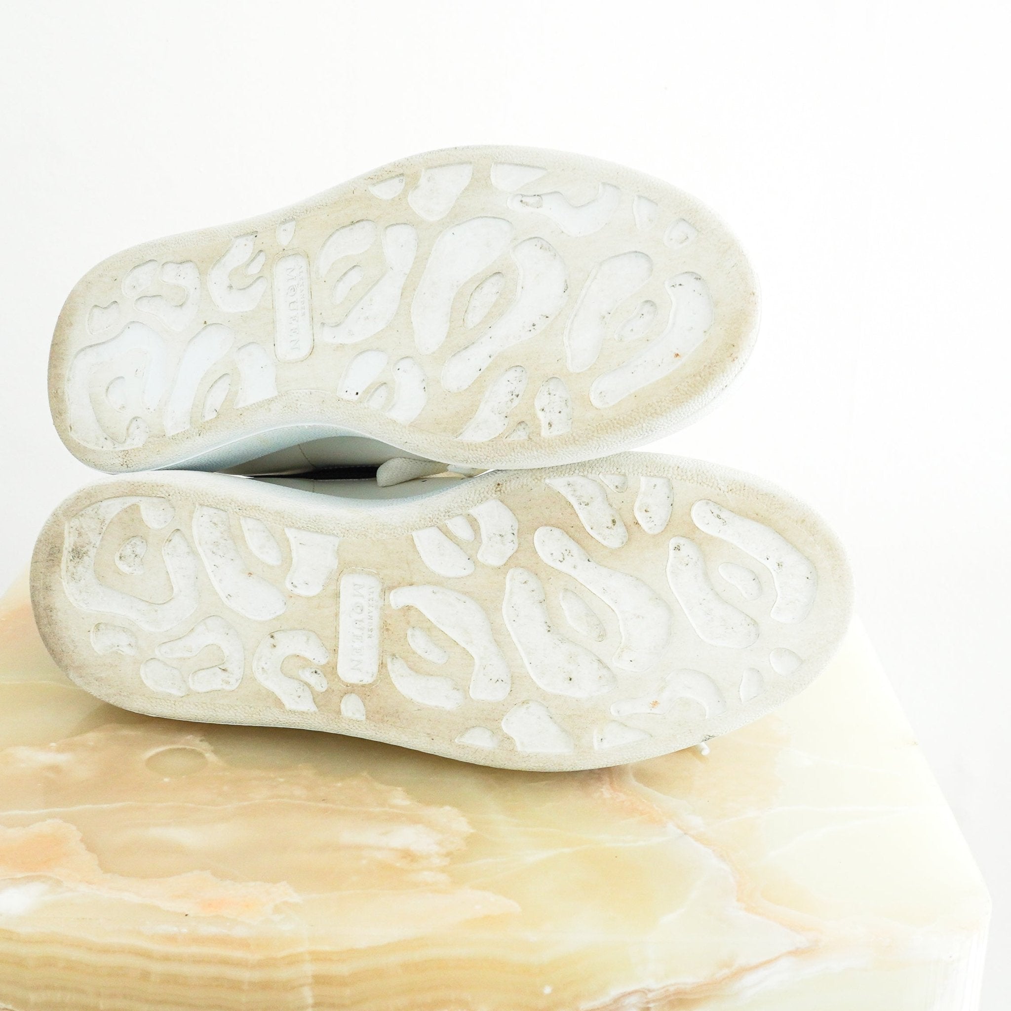 Alexander McQueen Oversize Sneaker in White and Blue RRP £460 | Authentic Preloved - Reloved Again