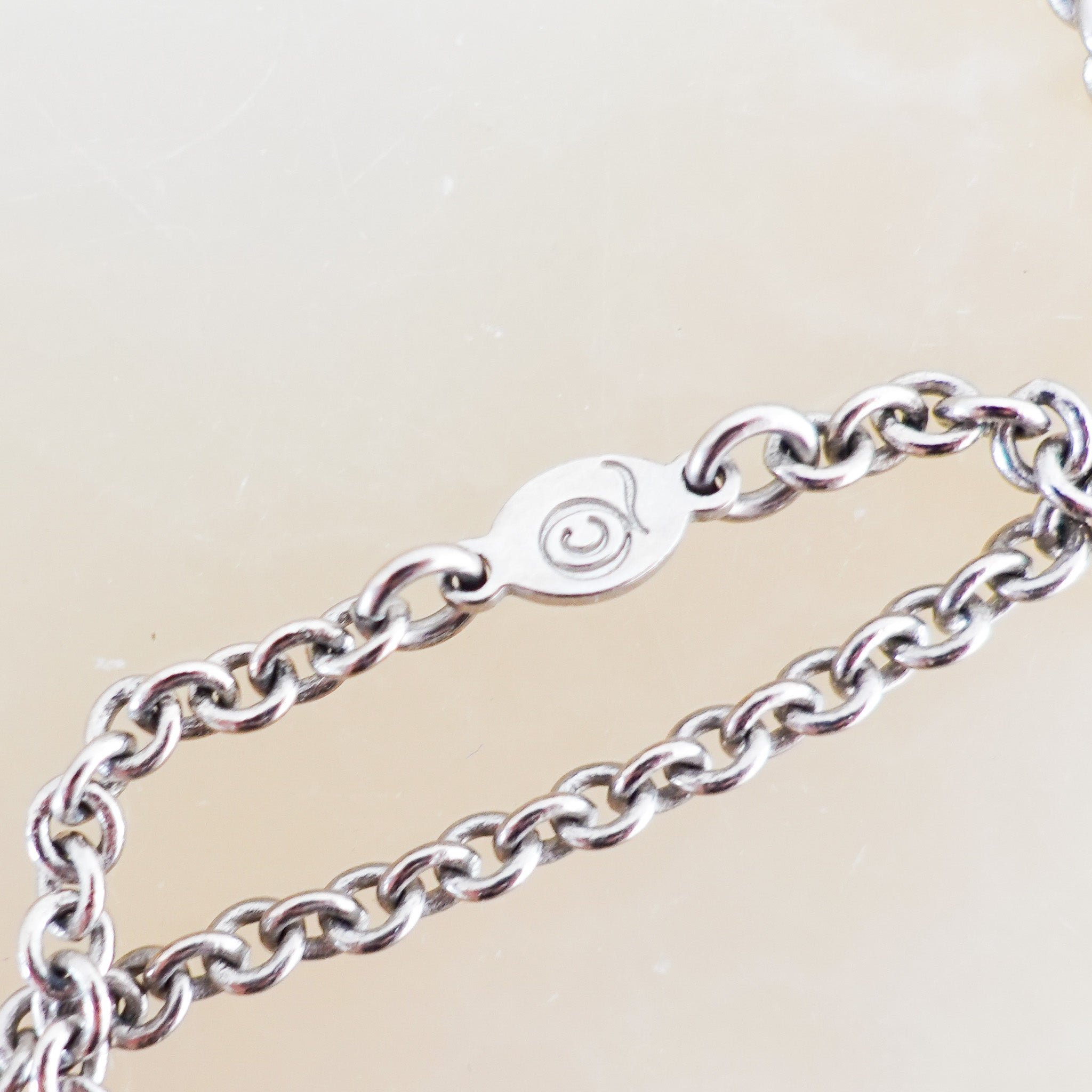 Alexander McQueen Skull necklace RRP £245 - Reloved Again