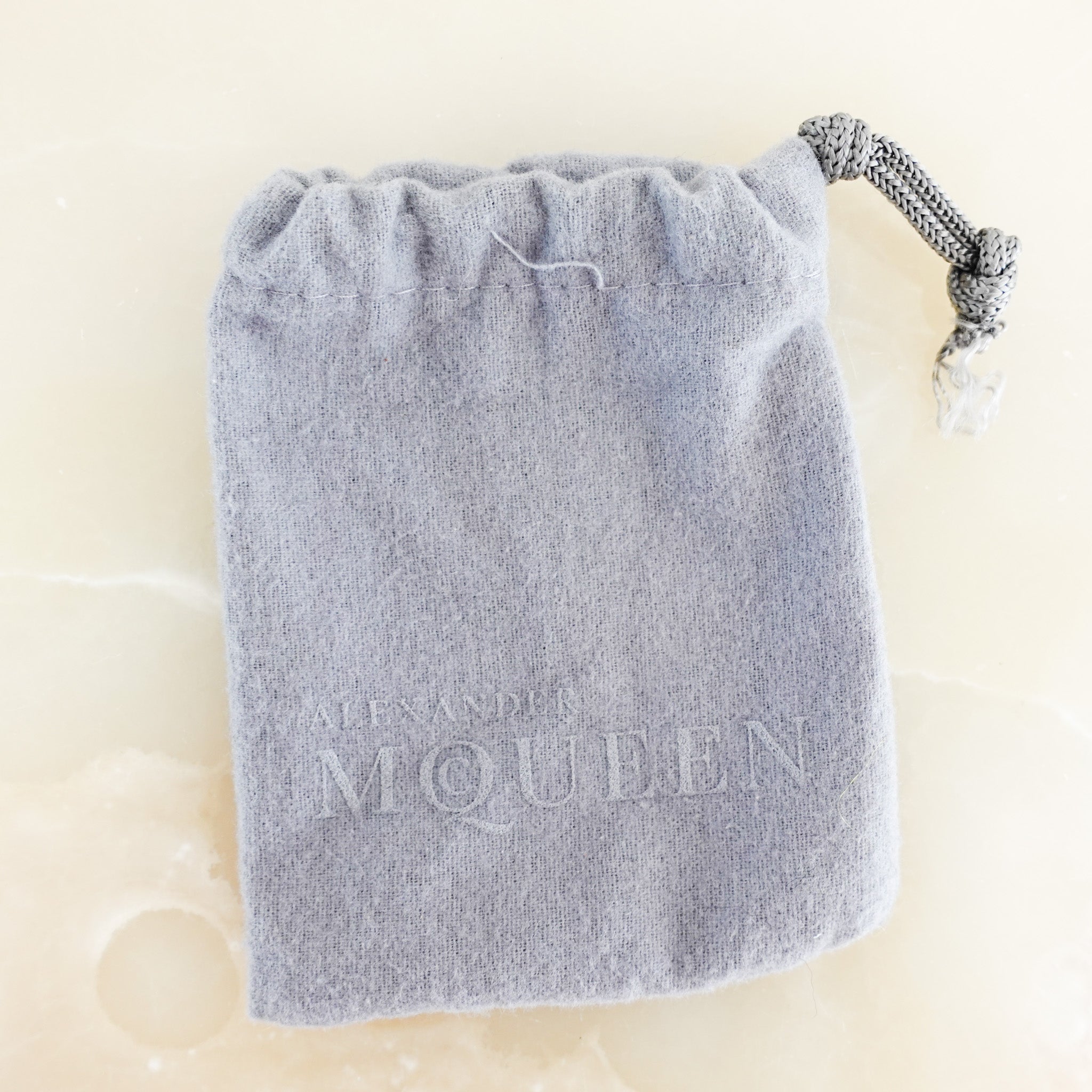 Alexander McQueen Skull necklace RRP £245 - Reloved Again