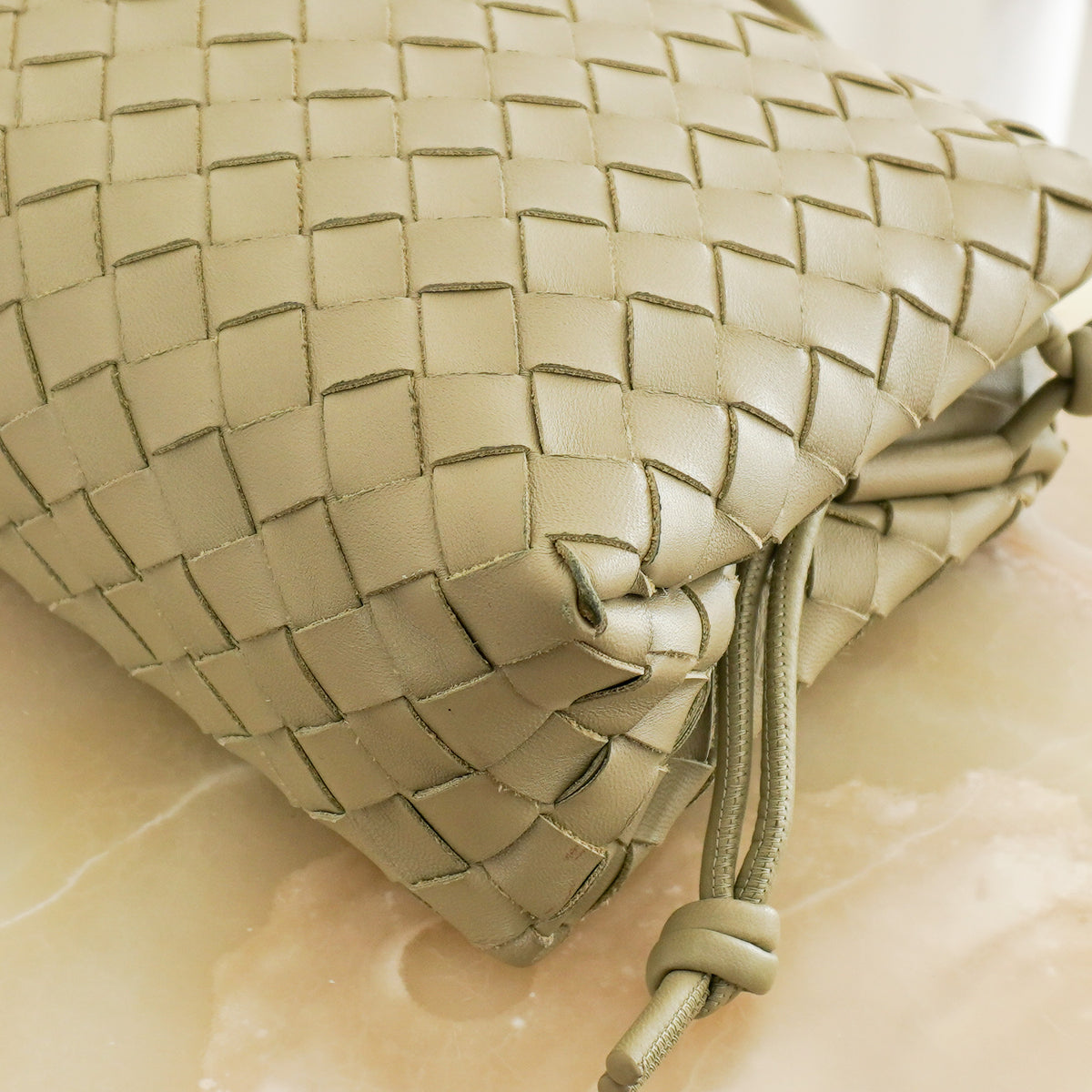 Bottega Veneta Loop Camera Bag in Travertine (RRP£2150) | Authentic Preloved