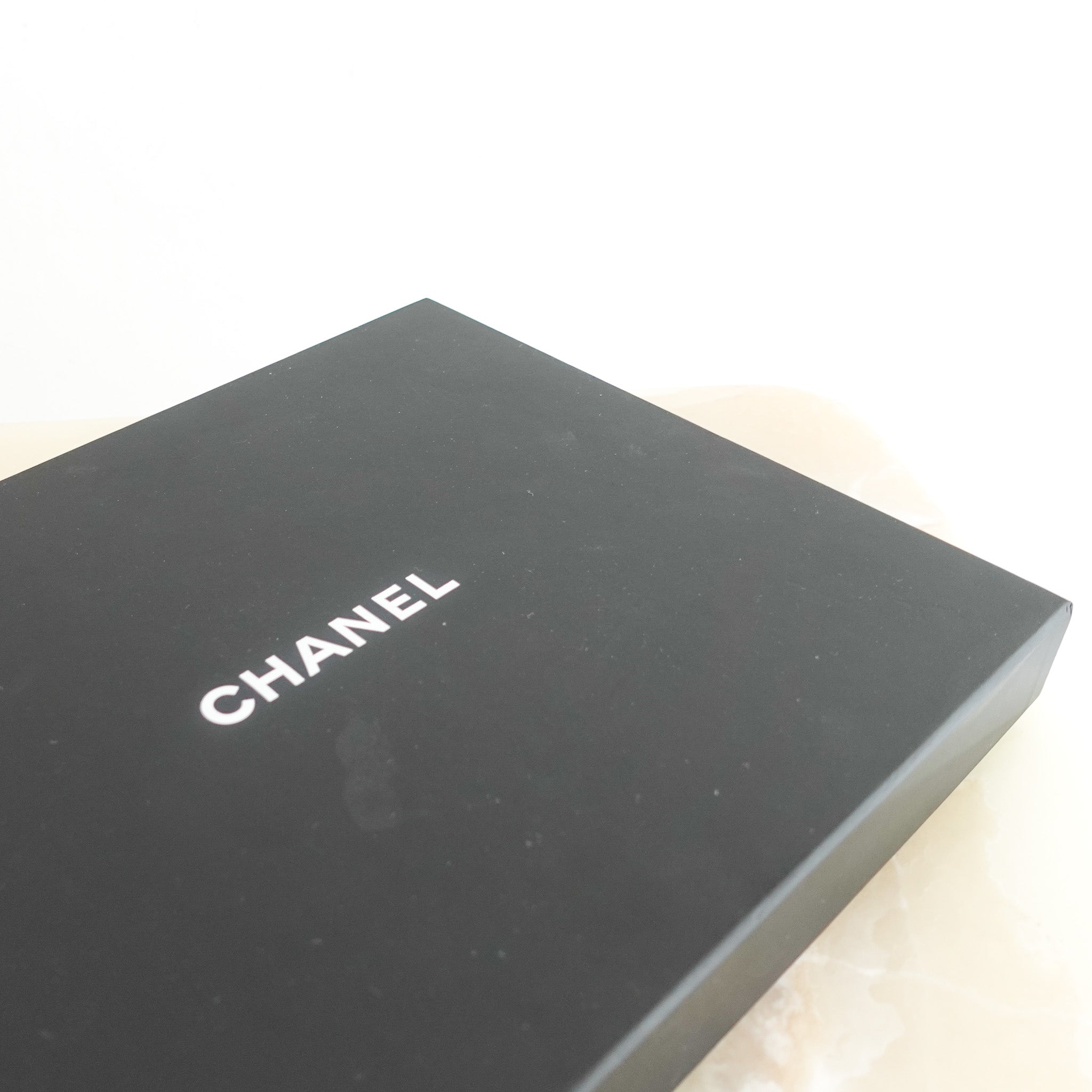 Chanel Pearl CC Necklace RRP £1.5k | authentic preloved