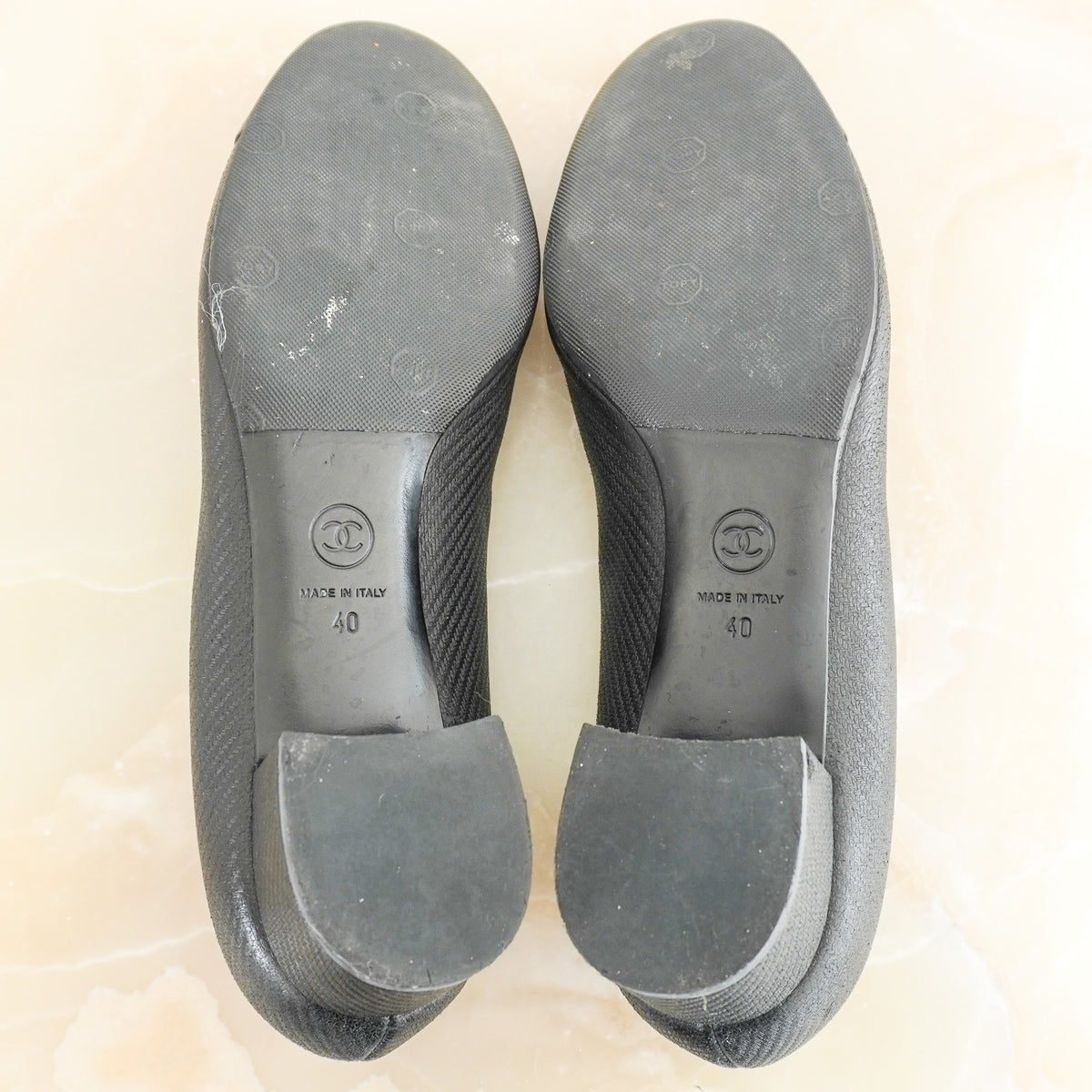 Chanel CC Cap-Toe Block Heel Pumps EU 40 (RRP £1000) | Authentic Preloved
