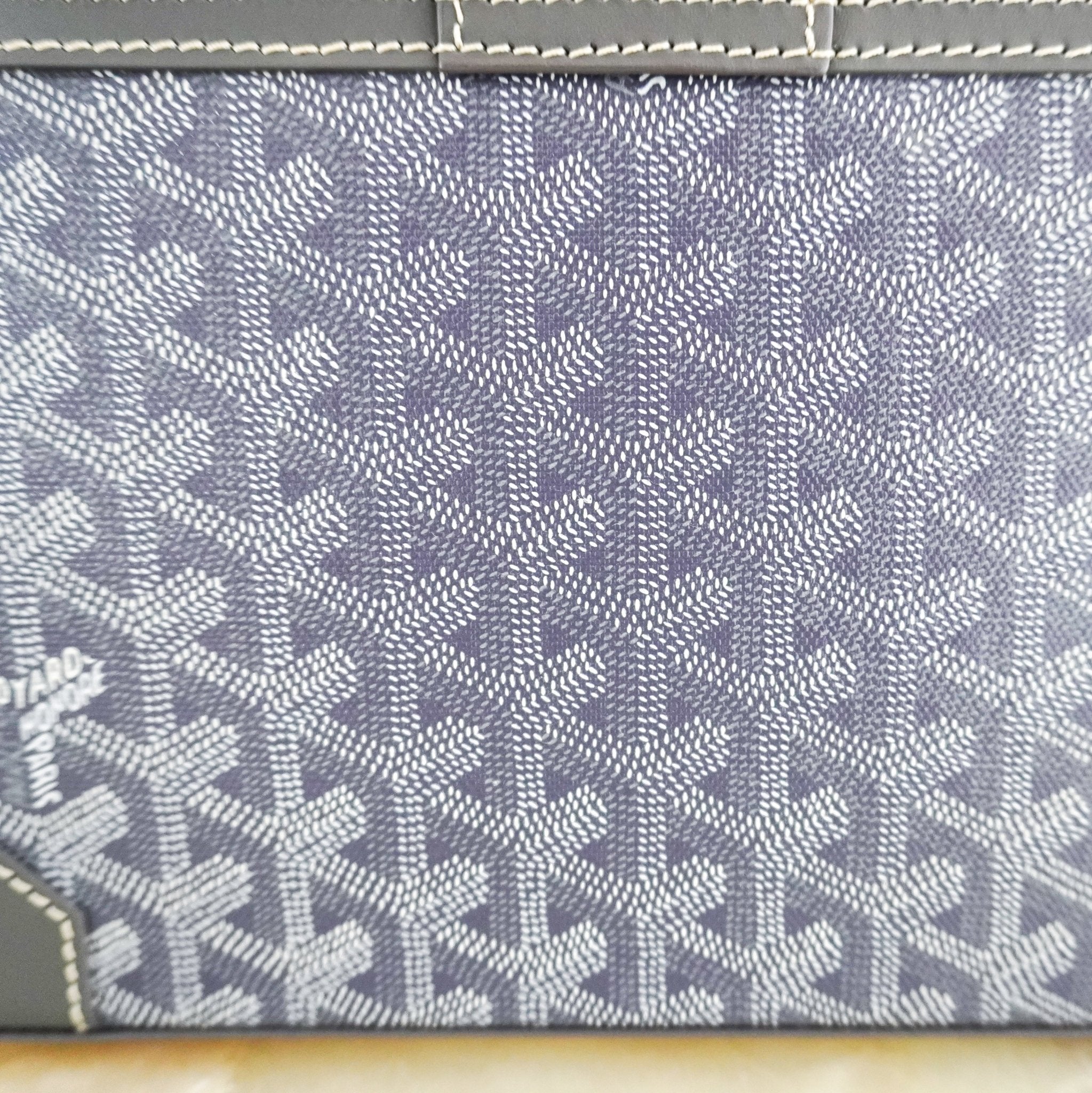 CURRENT SEASON Goyard Saigon Structure PM Bag in Grey RRP £5000 | Authentic Preloved - Reloved Again