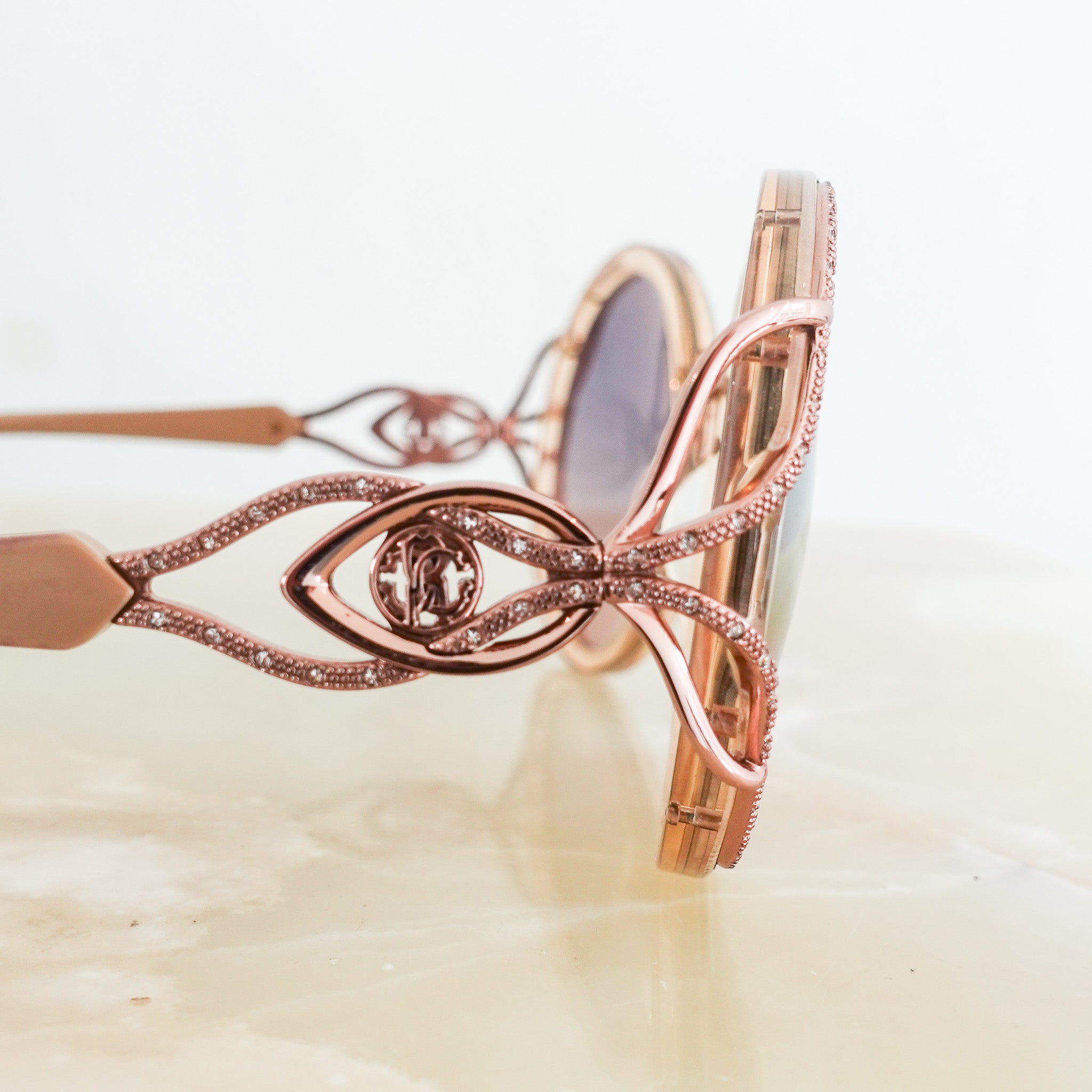 Roberto Cavalli Round rose sunglasses RRP £125 - Reloved Again