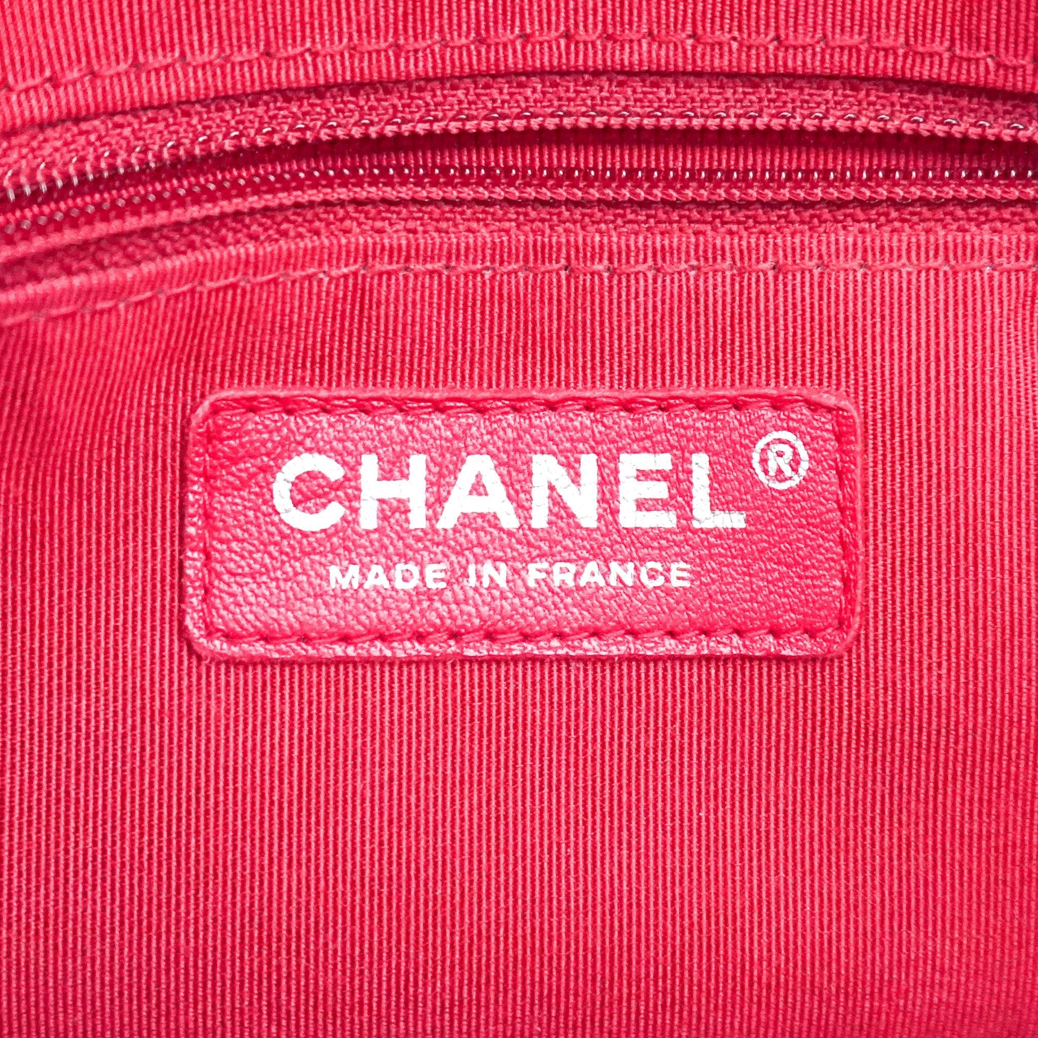 Chanel Gabrielle Medium Hobo Bag in Black Calfskin RRP £5,350 | Authentic Preloved - Reloved Again