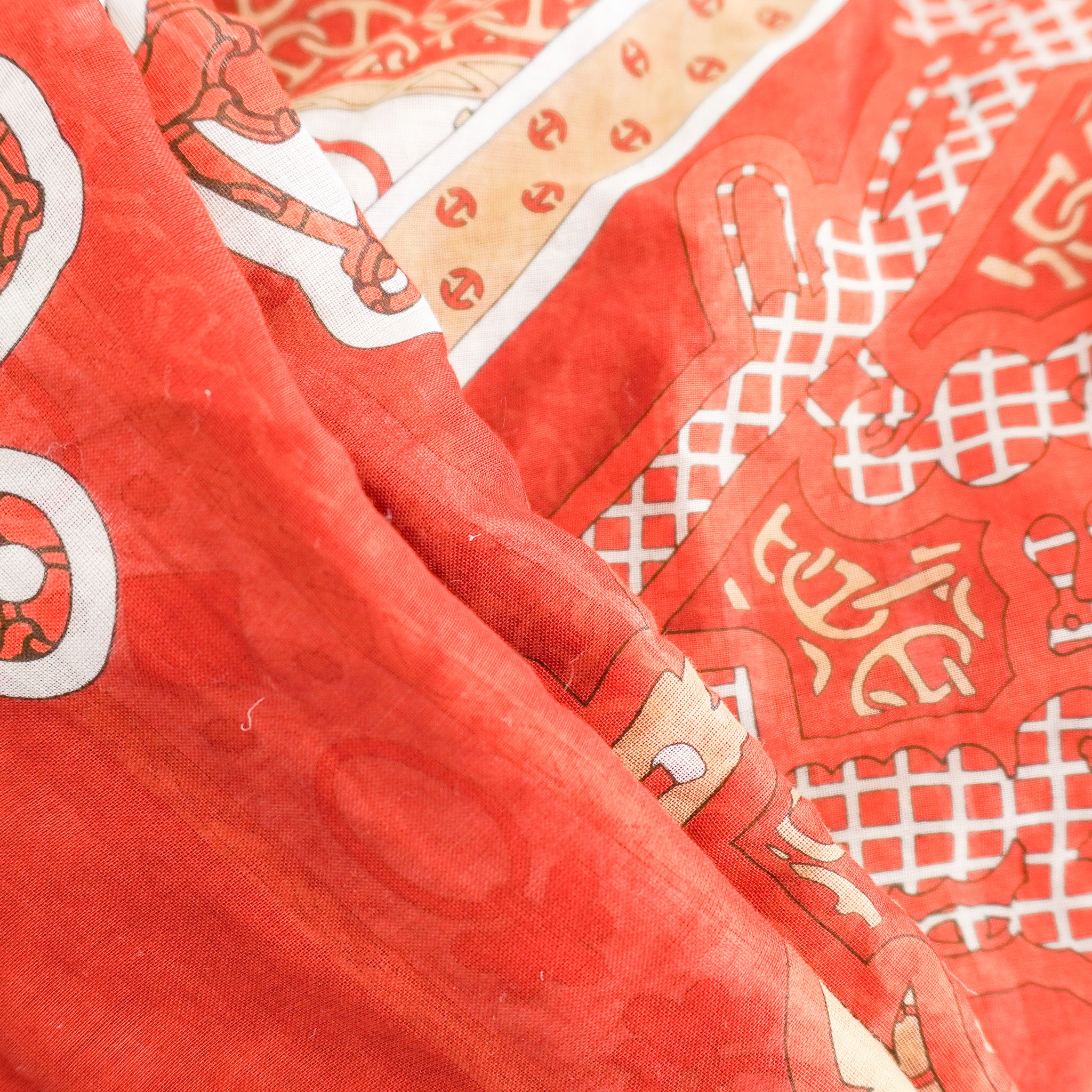 Hermès Printed Cotton Kaftan in Rouge (RRP £350) | Authentic Preloved