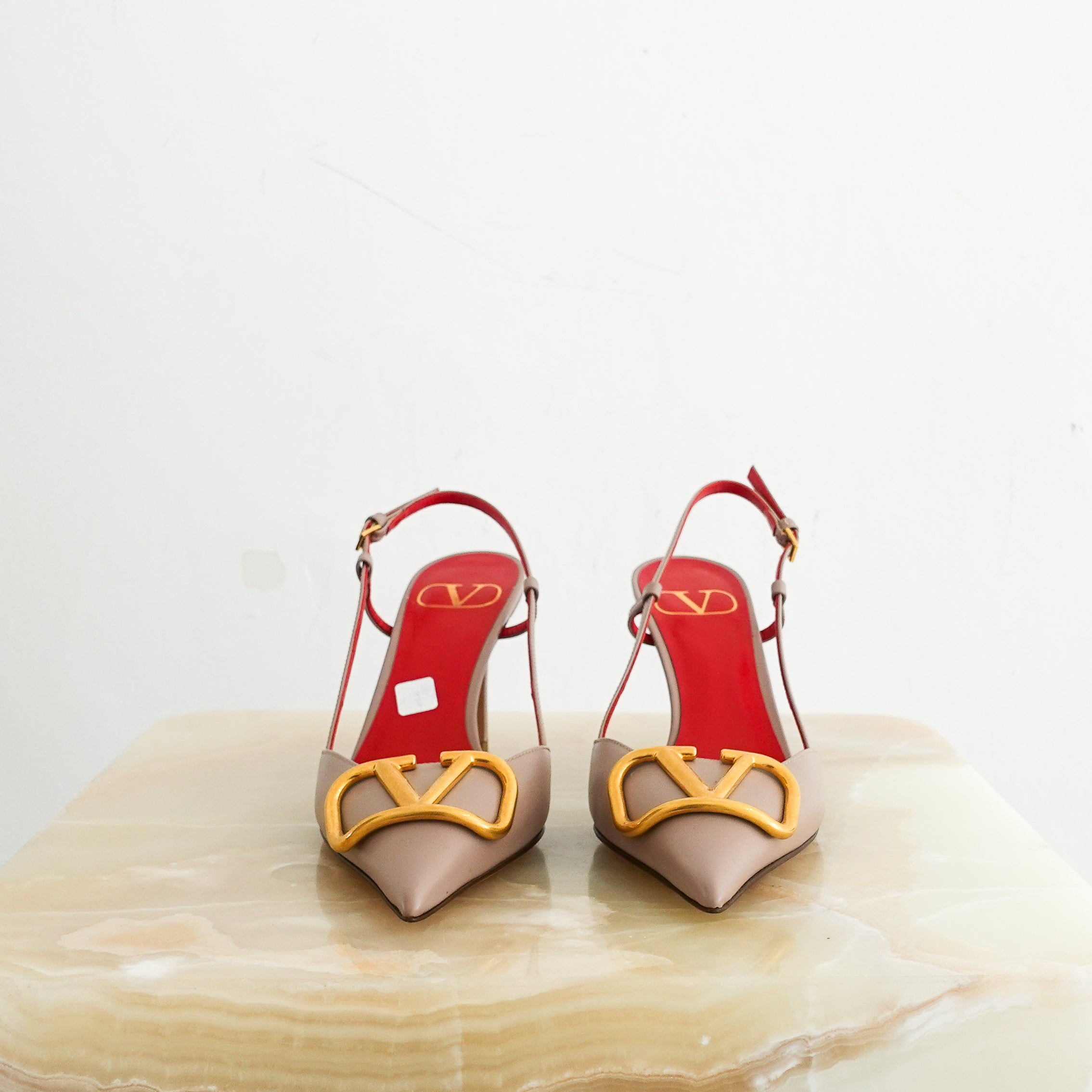 NEW Valentino Garavani nude slingback heels in RRP £850 | Authentic Preloved