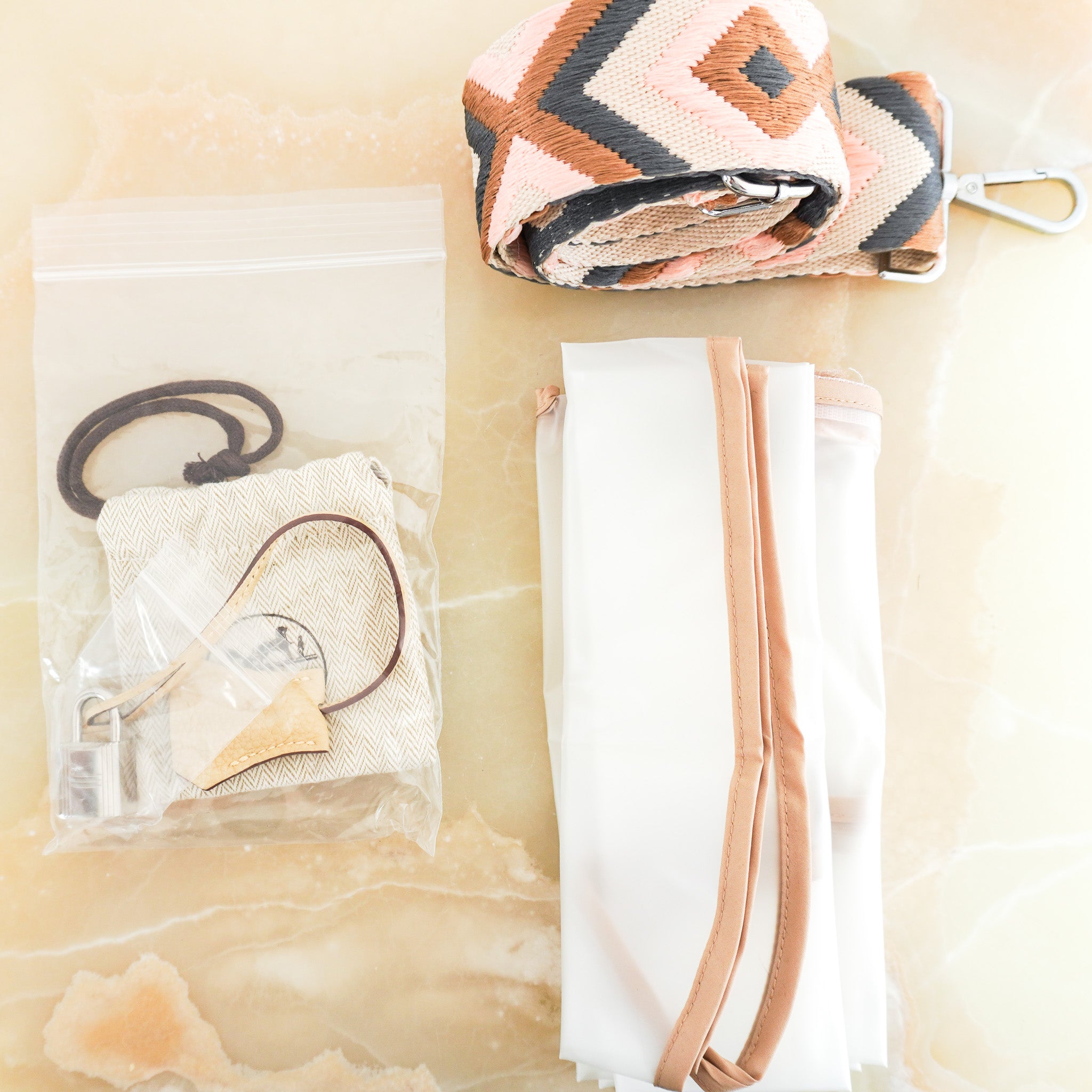 Hermès Kelly 28 Parchemin Togo Retourne Palladium Hardware | Authentic Preloved - Reloved Again