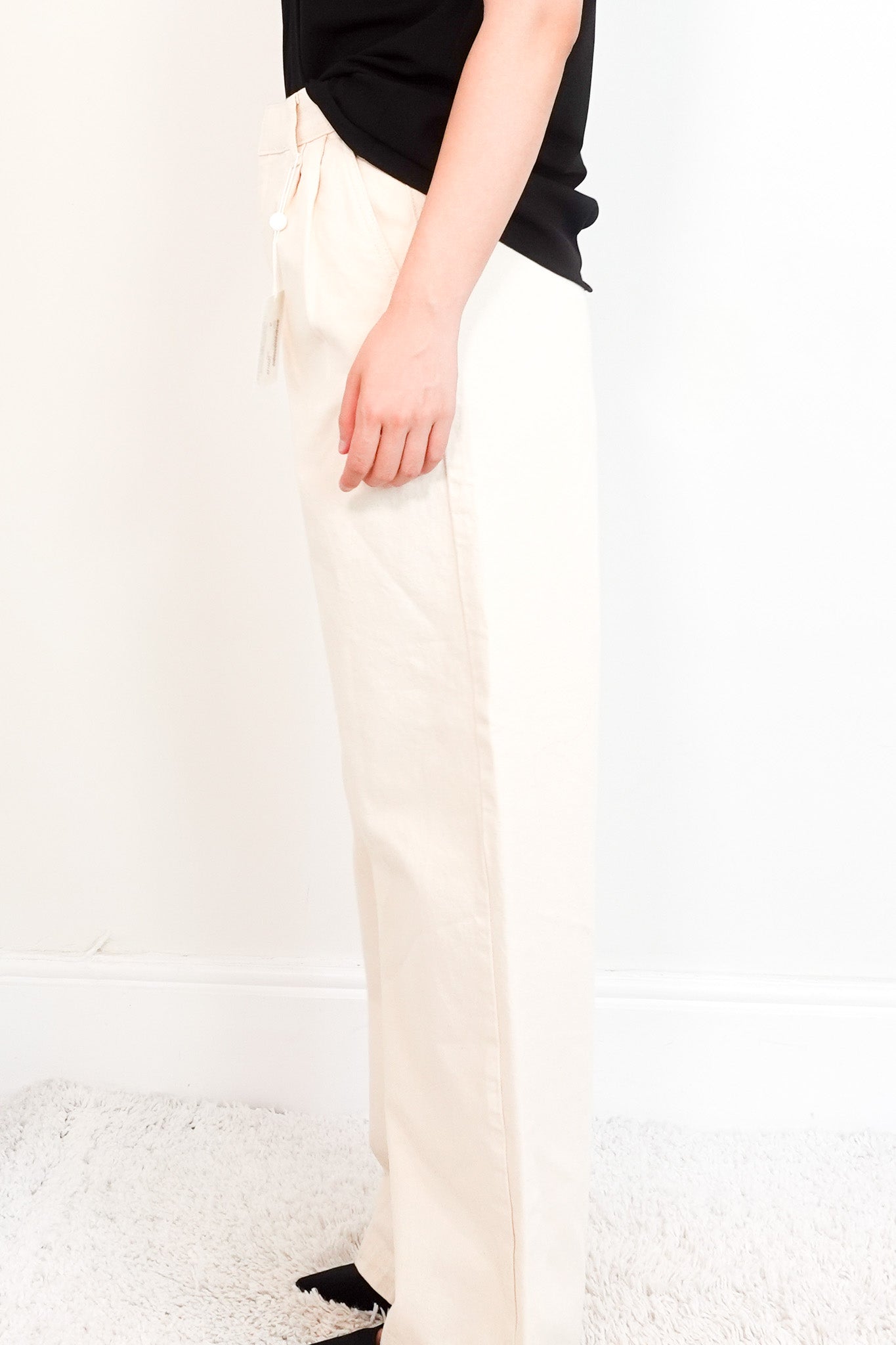 Raey Wide Leg Ivory Jeans RRP £125 | Authentic Preloved