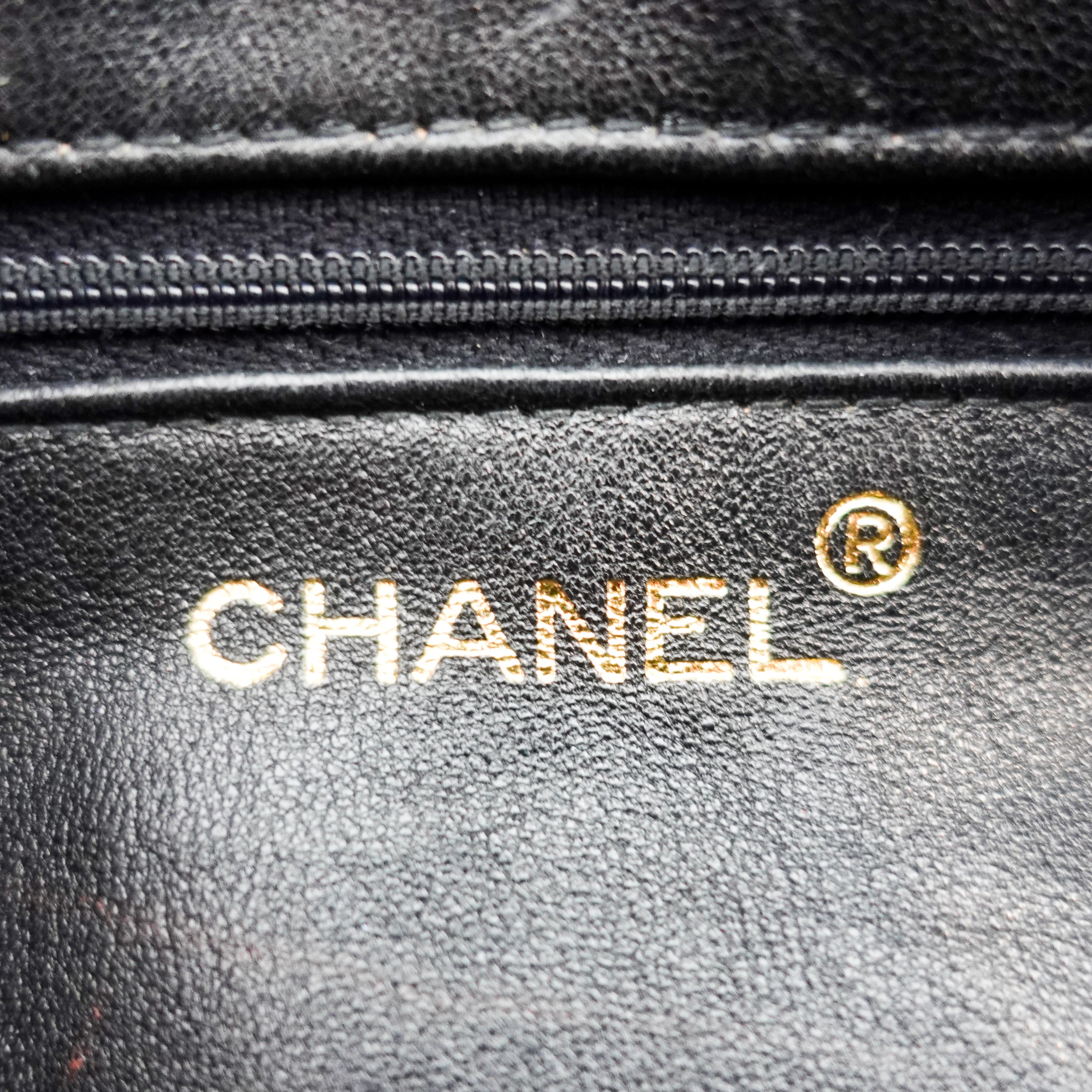 Chanel Vintage Quilted Black Lambskin CC Camera Bag RRP £5,000 | Authentic Preloved
