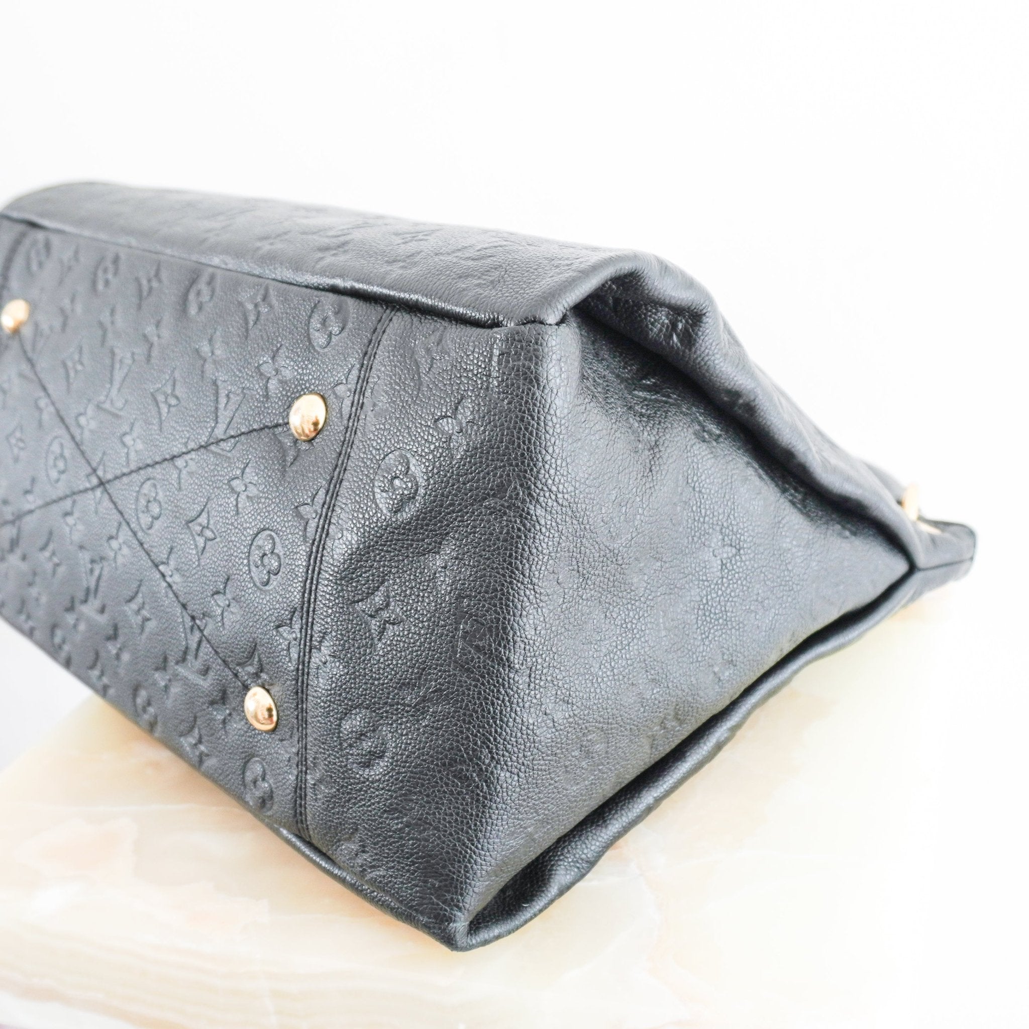 Louis Vuitton Artsy MM Tote Bag in Black RRP £2500 | Authentic Preloved - Reloved Again