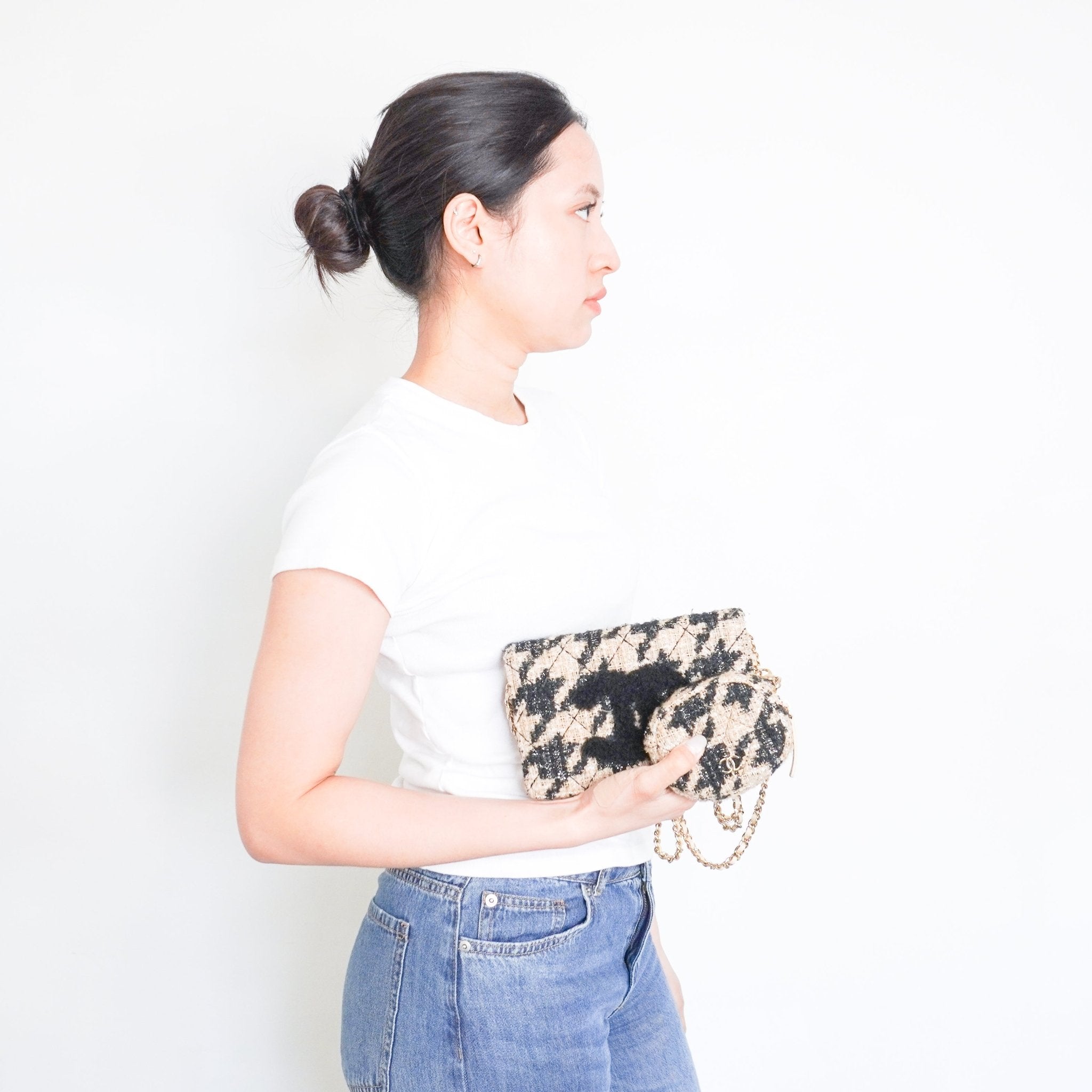 Chanel Beige and Black Houndstooth Tweed Wallet On Chain with Coin Pouch RRP £3500 | Authentic Preloved - Reloved Again