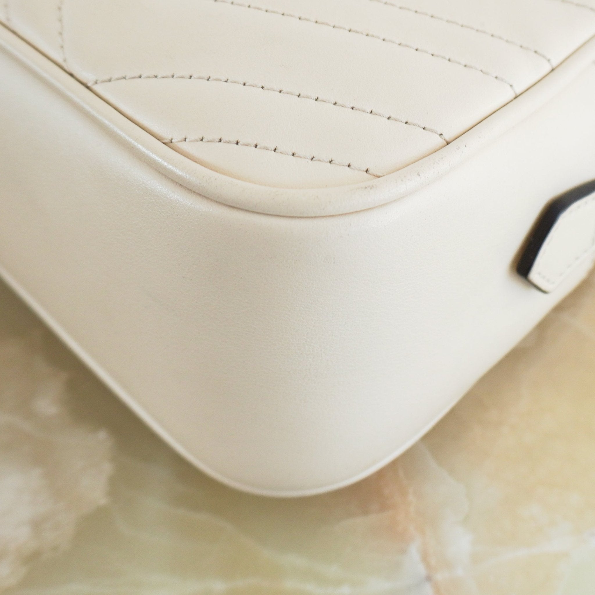 Gucci White Leather Small Camera Bag RRP £1460 | Authentic Preloved - Reloved Again