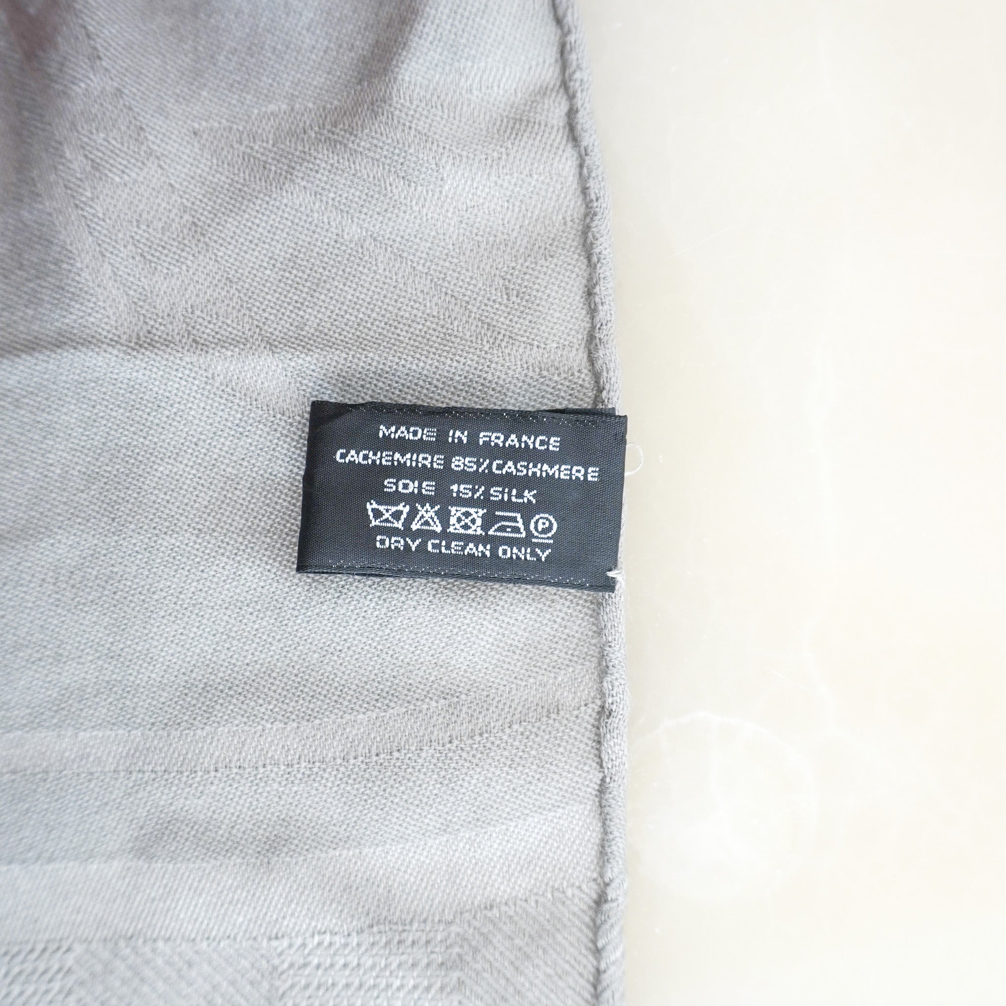 Hermès Grey Silk and Cashmere H Jacquard Shawl (RRP £1200) | Authentic Preloved
