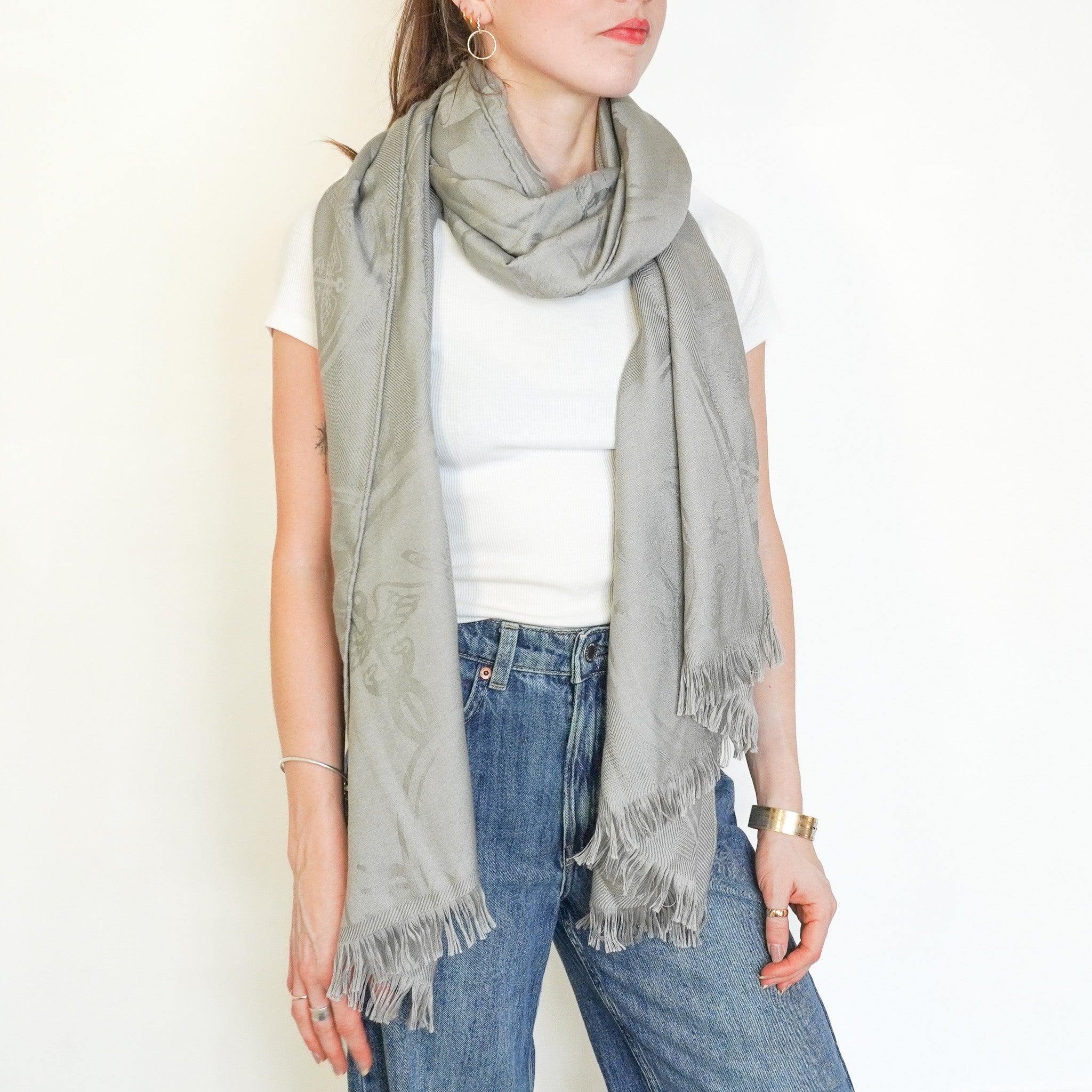 Hermès Grey Silk and Cashmere H Jacquard Shawl (RRP £1200) | Authentic Preloved