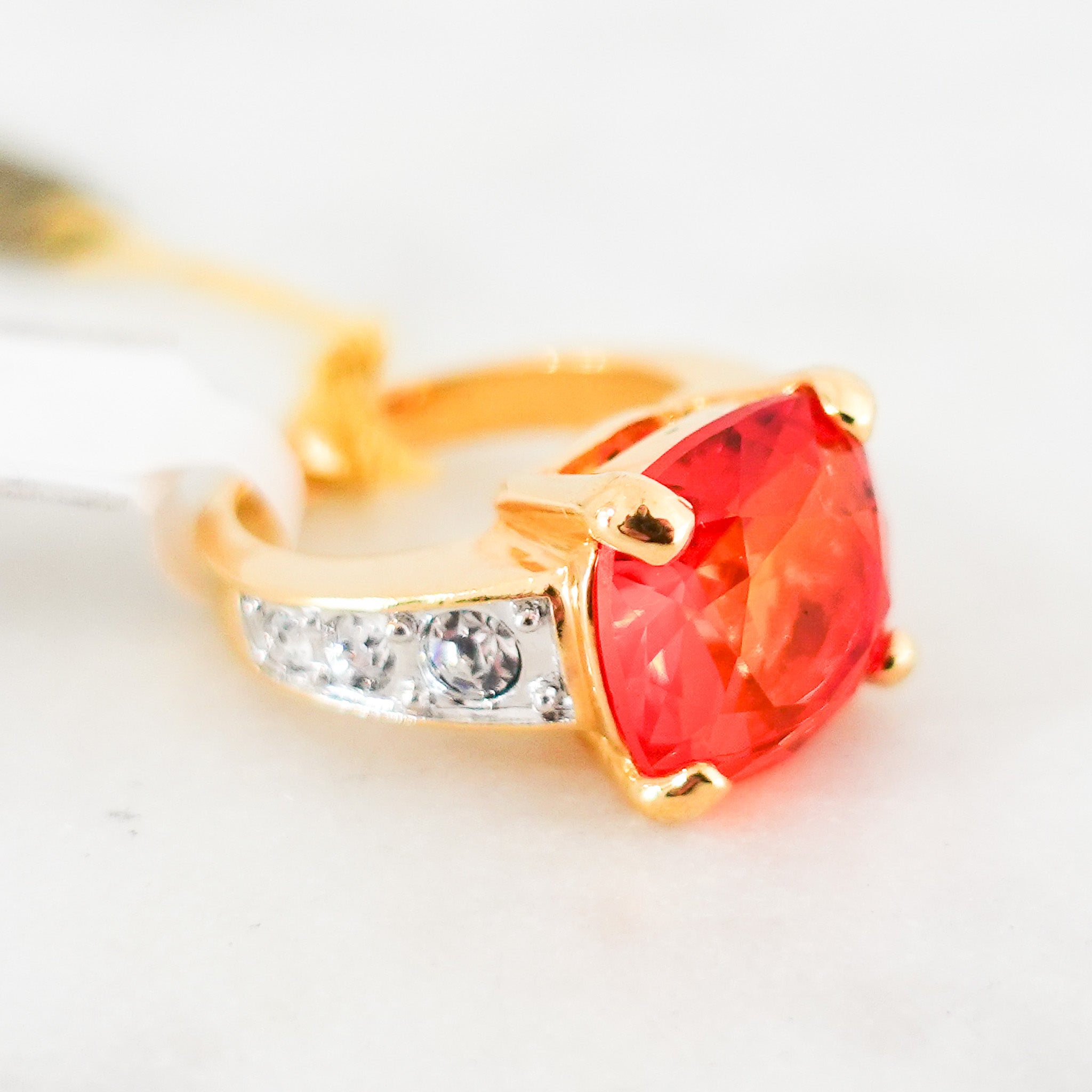 NEW vintage Orange gold costume ring - no returns | Authentic Preloved - Reloved Again