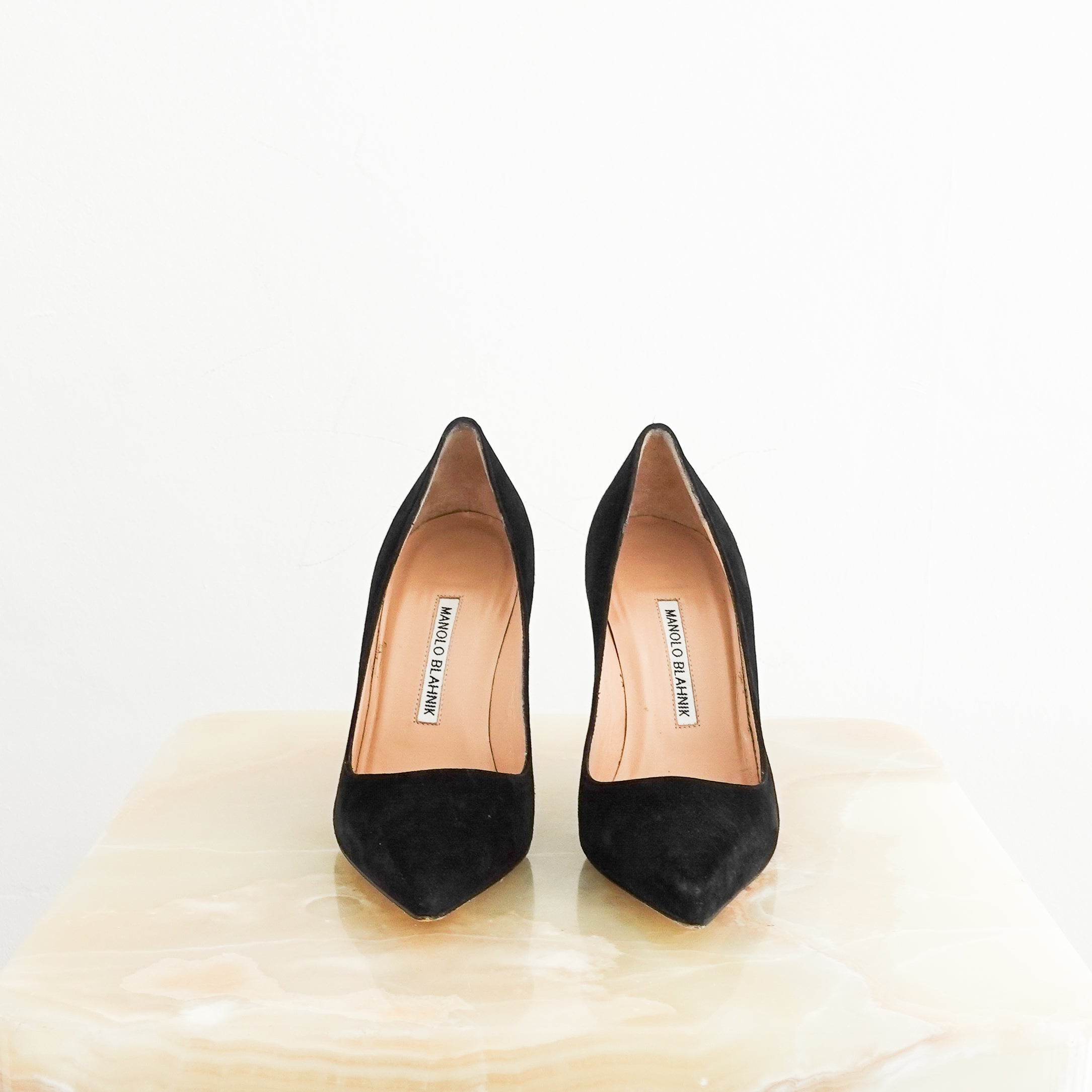 Manolo Blahnik BB 105 Black Suede Pump Heels RRP £650 | Authentic Preloved