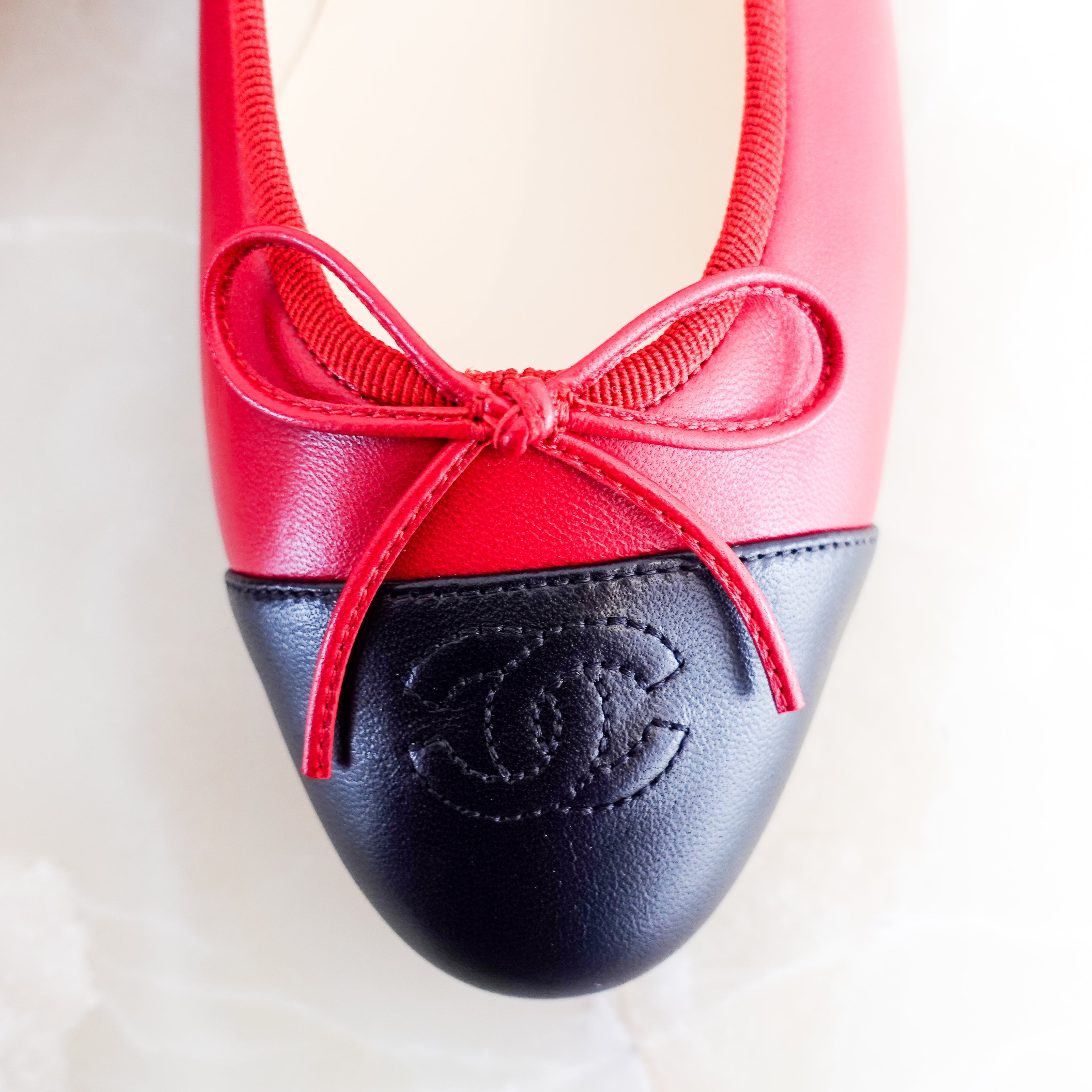 NEW Chanel SOLD OUT Red and Black CC Ballet Flats with Bows RRP £1k | Authentic Preloved