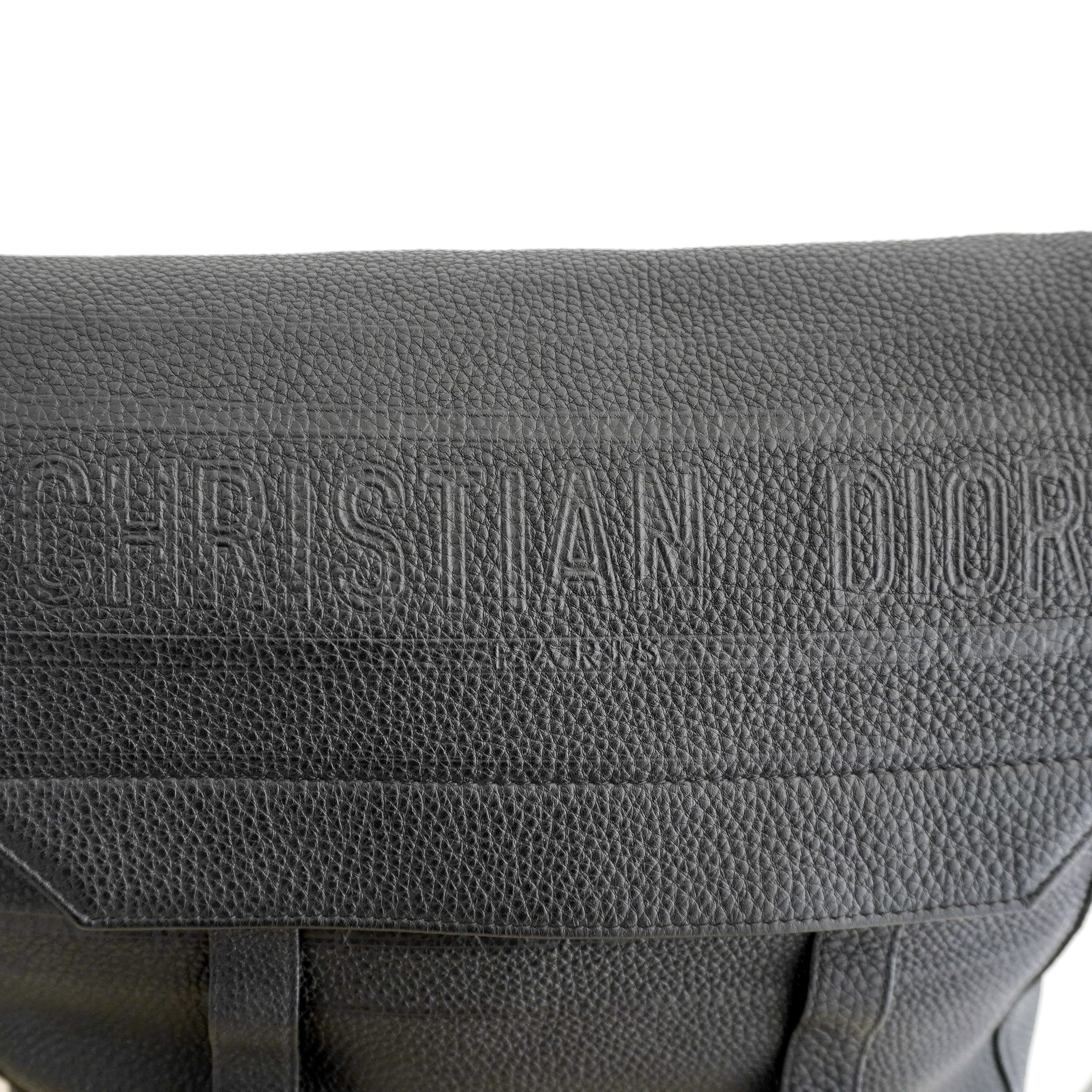 Christian Dior Large Diorcamp Messenger Bag in Noir Grained Calfskin (RRP £3000) | Authentic Preloved