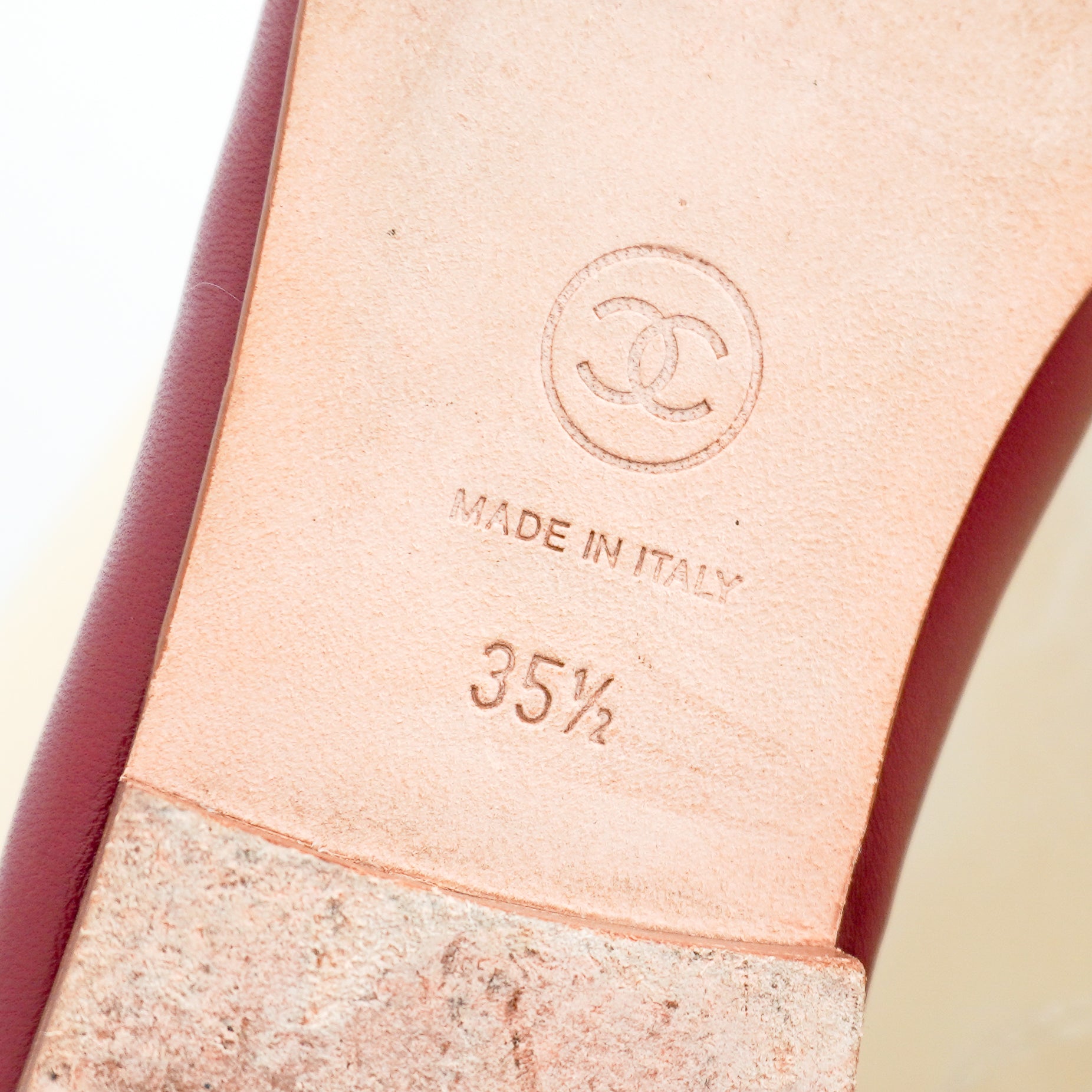 Chanel CC Two-Tone Ballet Flats in Burgundy & Navy Leather (RRP £850) | Authentic Preloved