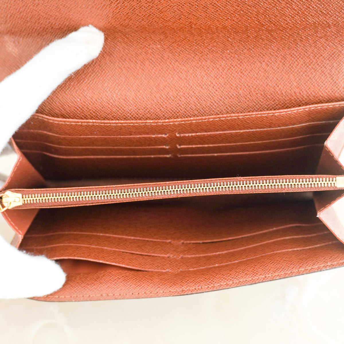 Louis Vuitton Sarah Wallet in Monogram Canvas (RRP £500) | Authentic Preloved