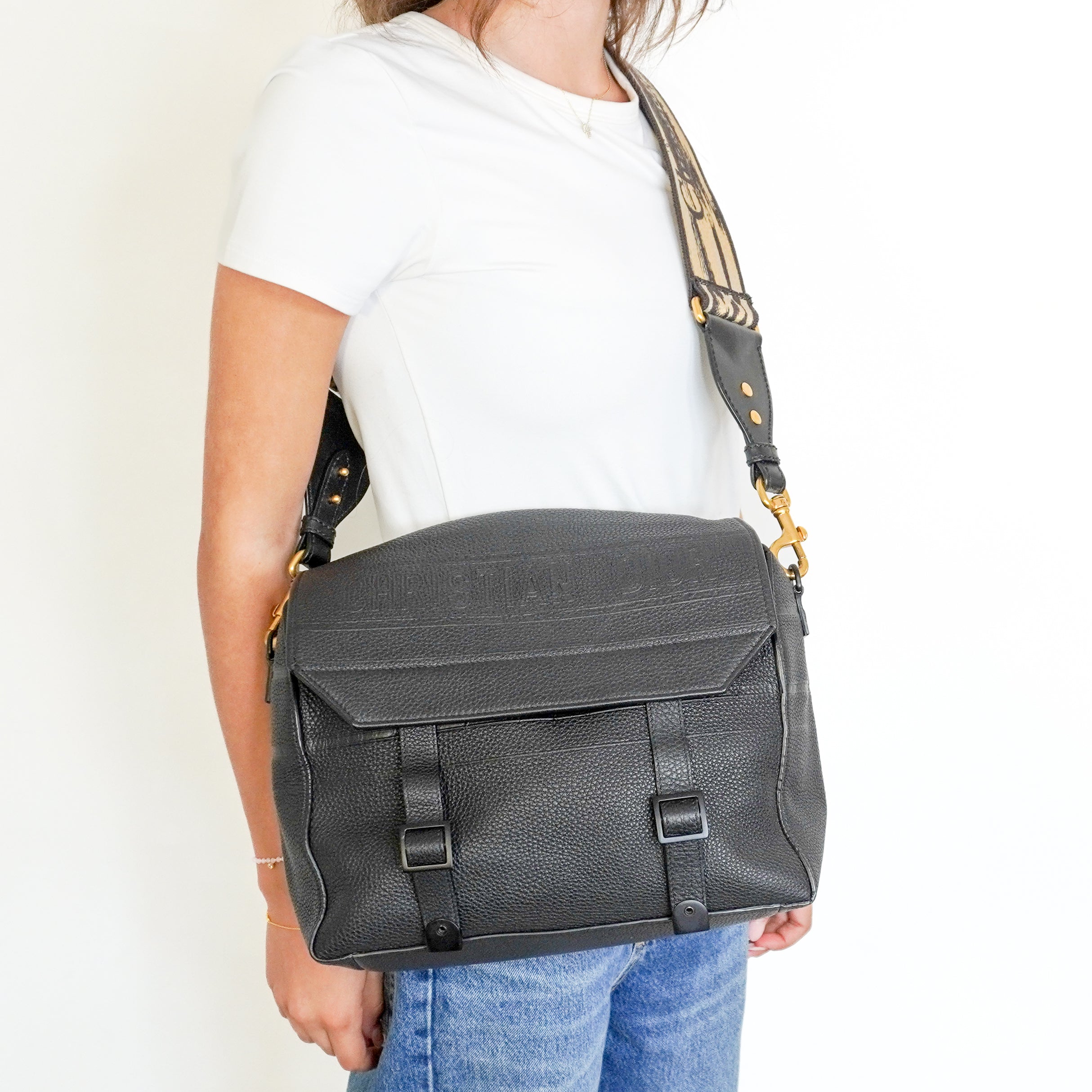 Christian Dior Large Diorcamp Messenger Bag in Noir Grained Calfskin (RRP £3000) | Authentic Preloved