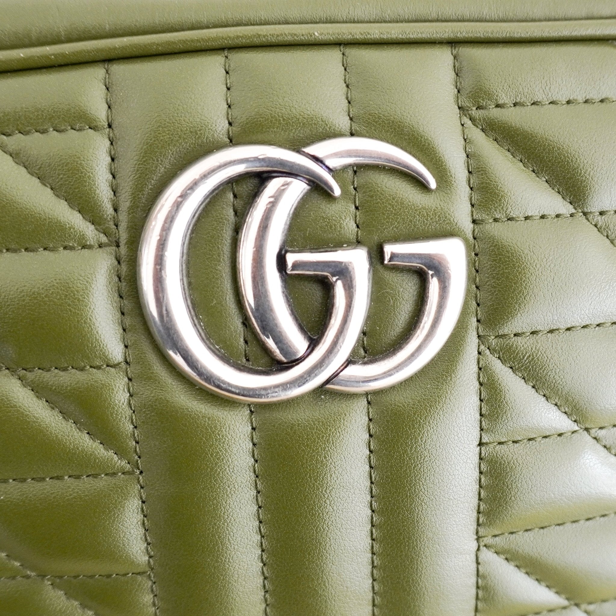 Gucci GG Marmont Small Matelassé Crossbody Bag in Olive Green (RRP £1460) | Authentic Preloved - Reloved Again