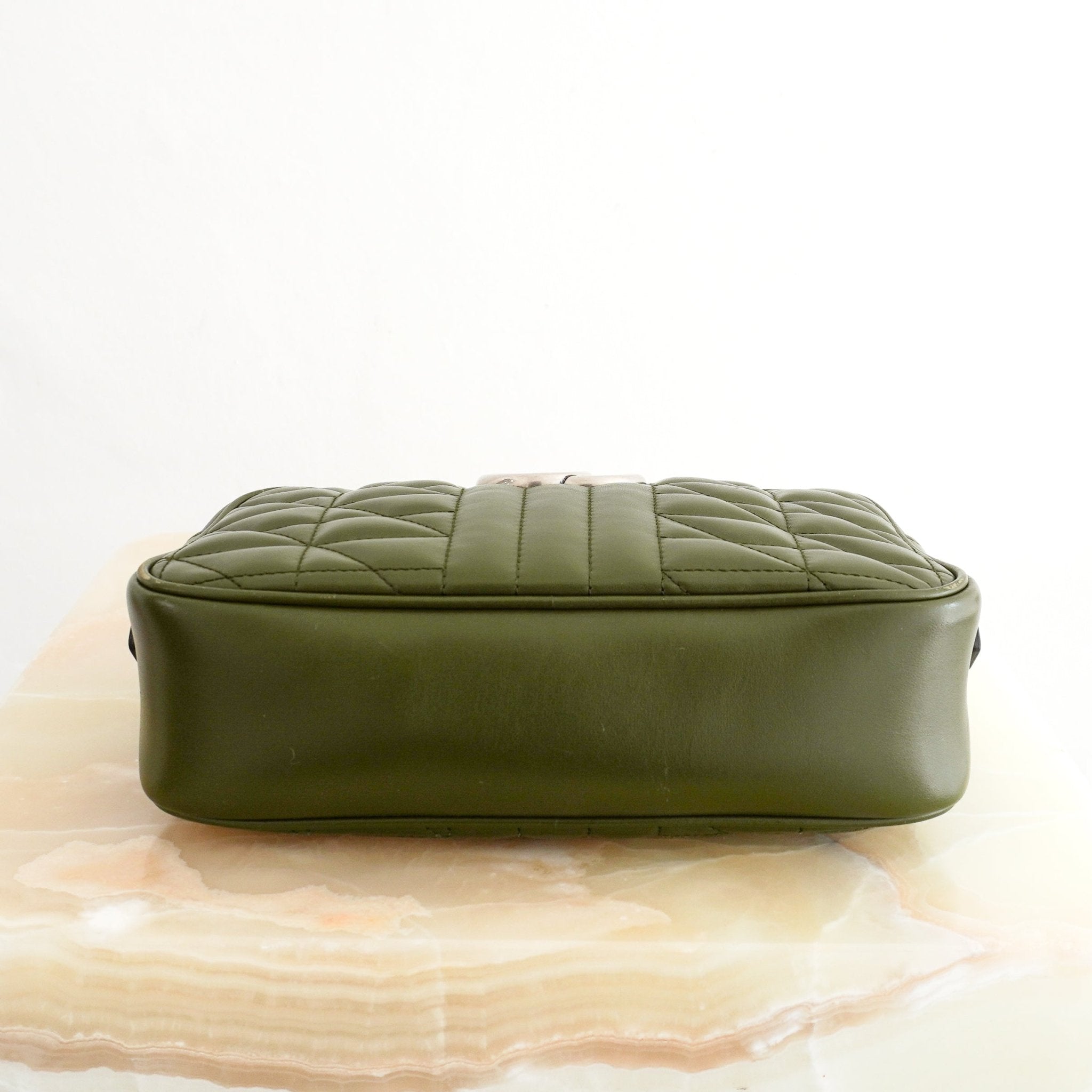 Gucci GG Marmont Small Matelassé Crossbody Bag in Olive Green (RRP £1460) | Authentic Preloved - Reloved Again