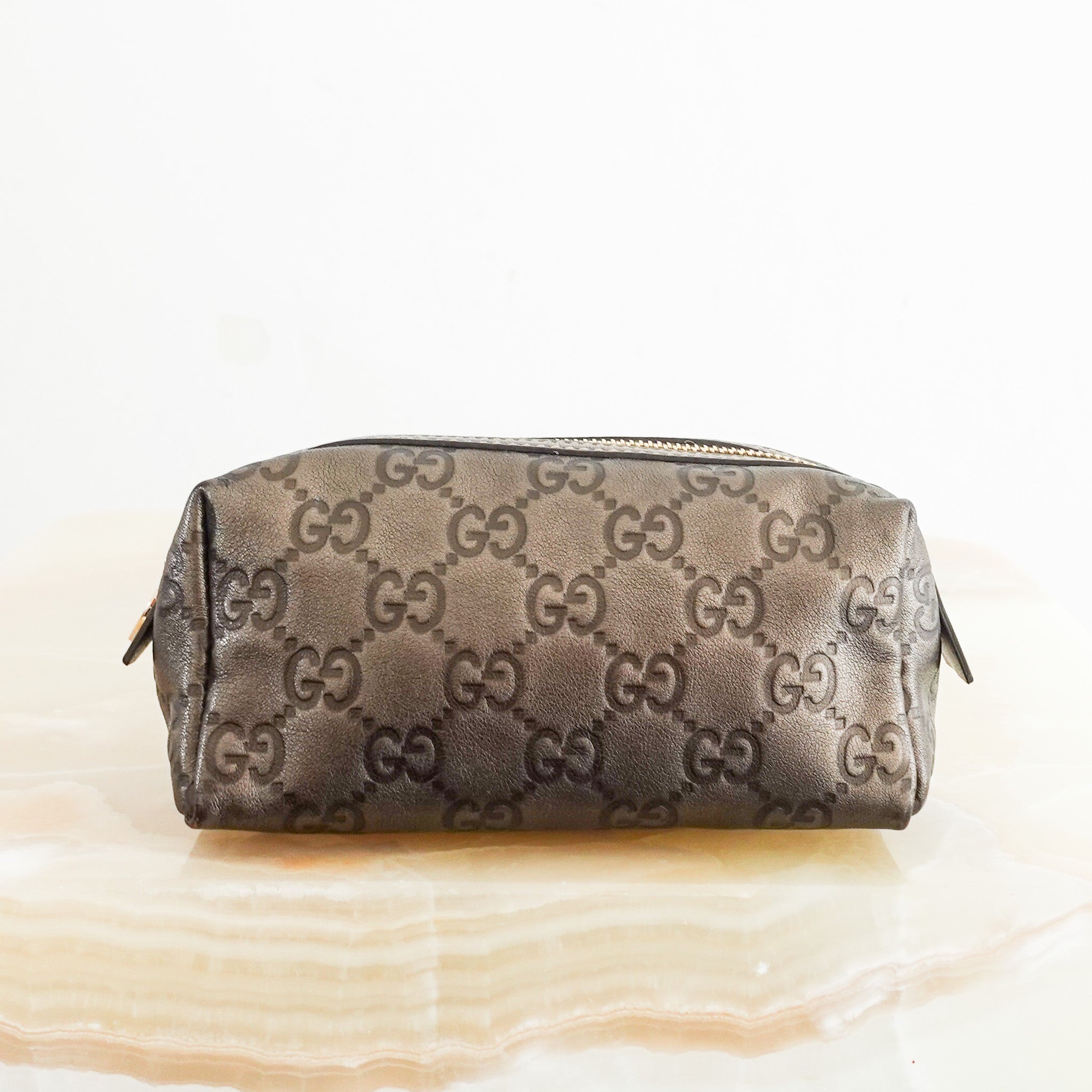 Gucci Monogram Makeup Bag RRP £400 | Authentic Preloved