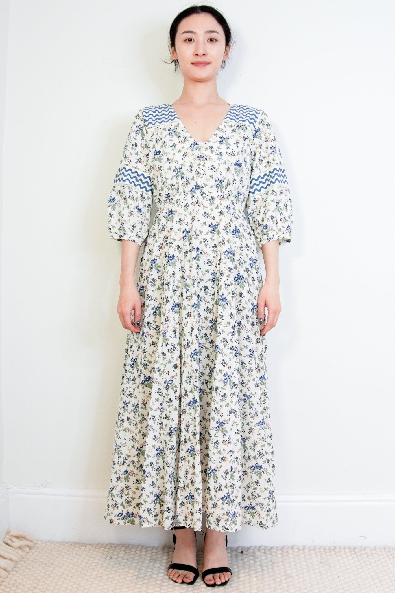 Daydress White & Blue Floral Dress RRP £285 | Authentic & Preloved - Reloved Again