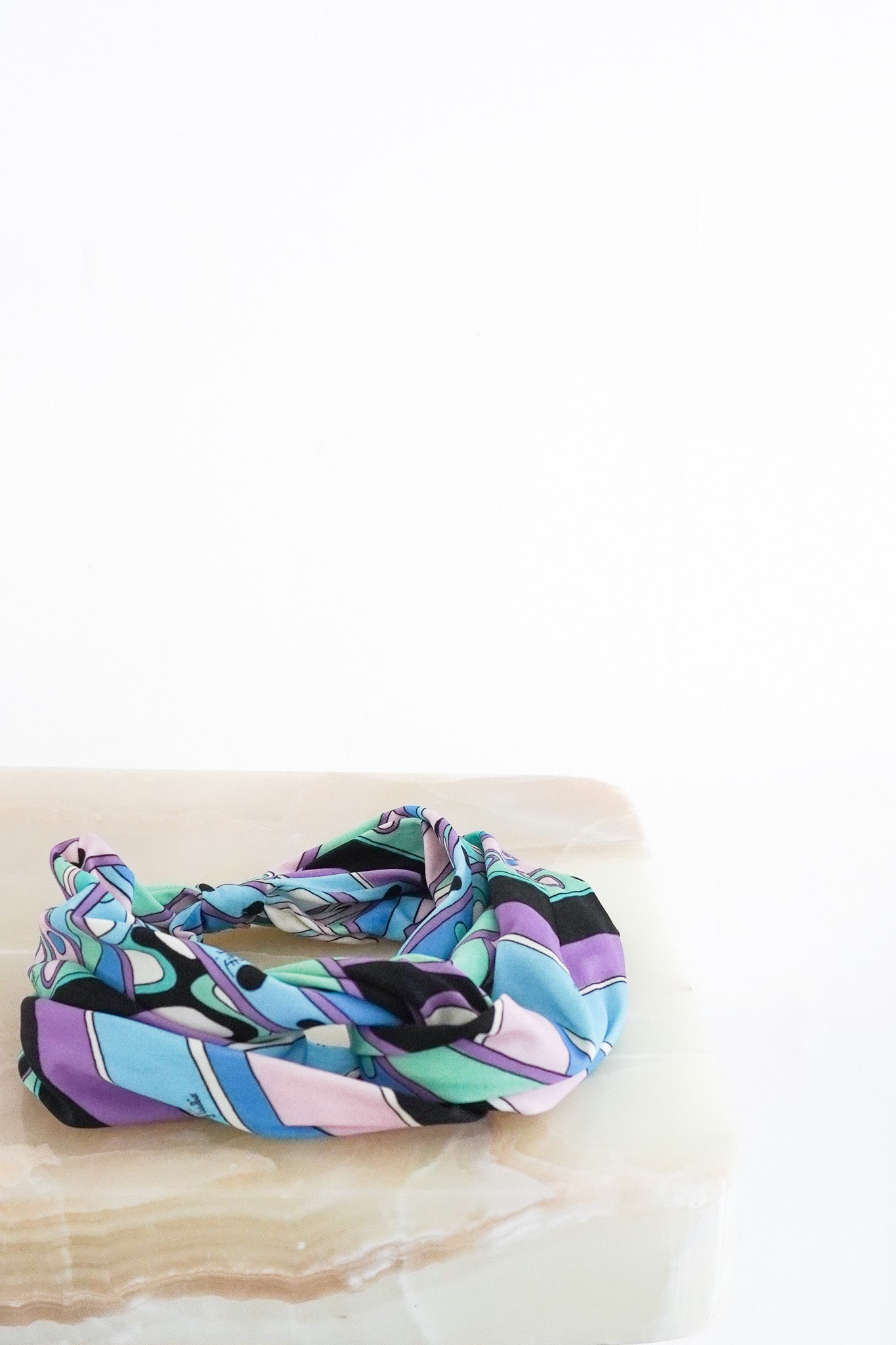 Emilio-Pucci-Headband-front-picture