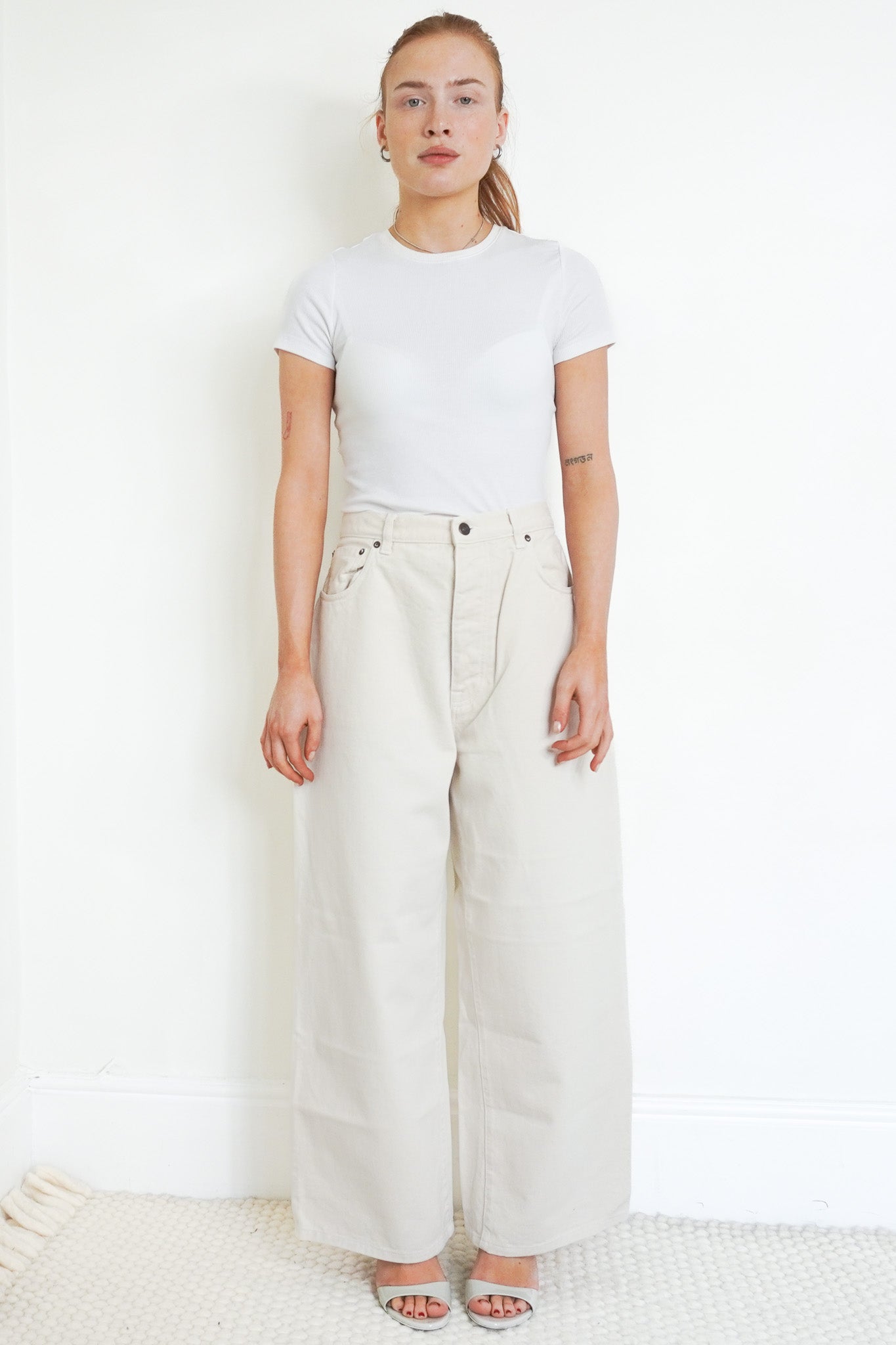 Fortela-Ecru-Straight-Leg-Jeans-front-pictures