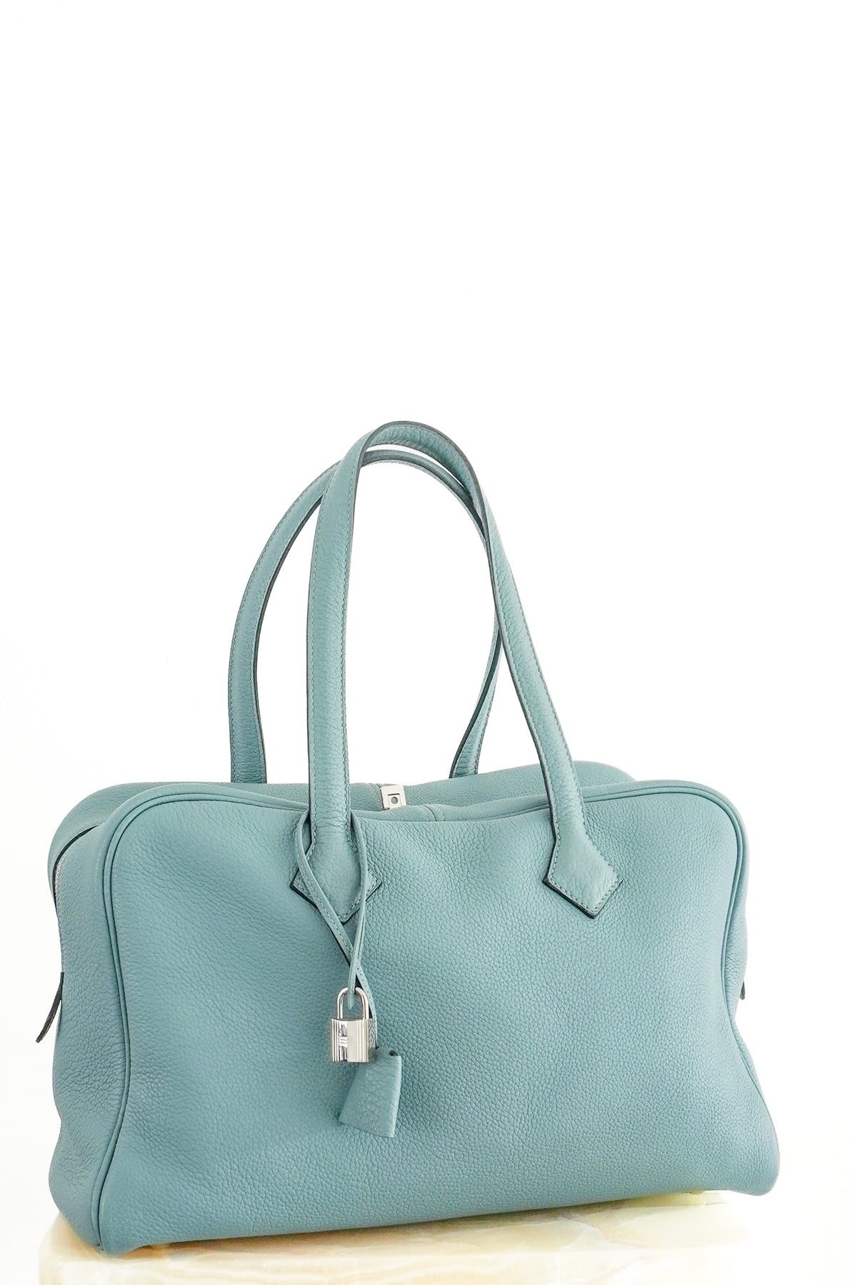 Front Image: Hermès Taurillon Clemence Victoria II 45 in Palladium Blue Chelsea London