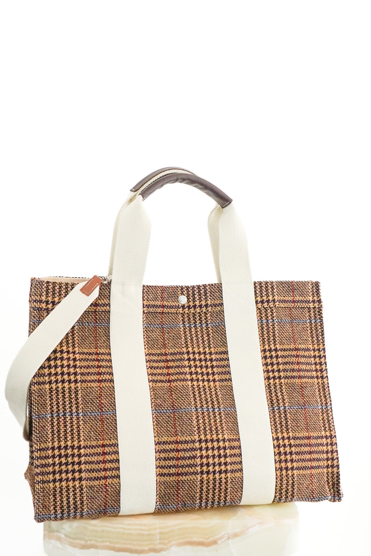 Front Image: Rue de Verneuil Checked Wool Tote Bag Chelsea London