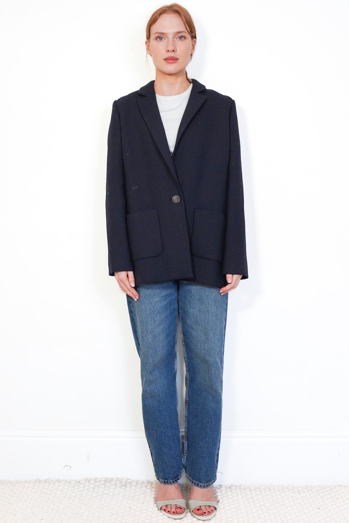 Front Image: Sezane Blazer in Navy Chelsea London