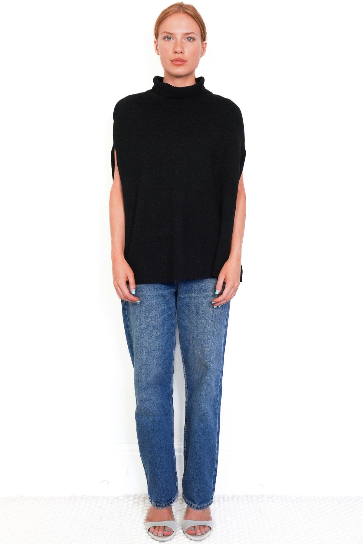 Front Image: Weekend Max Mara Black Cashmere Poncho Chelsea London