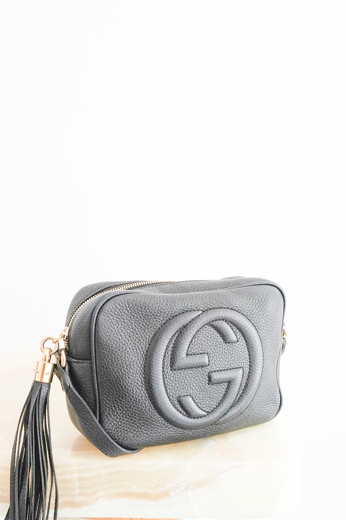 Front image of the Gucci Soho Disco Crossbody Bag in Black